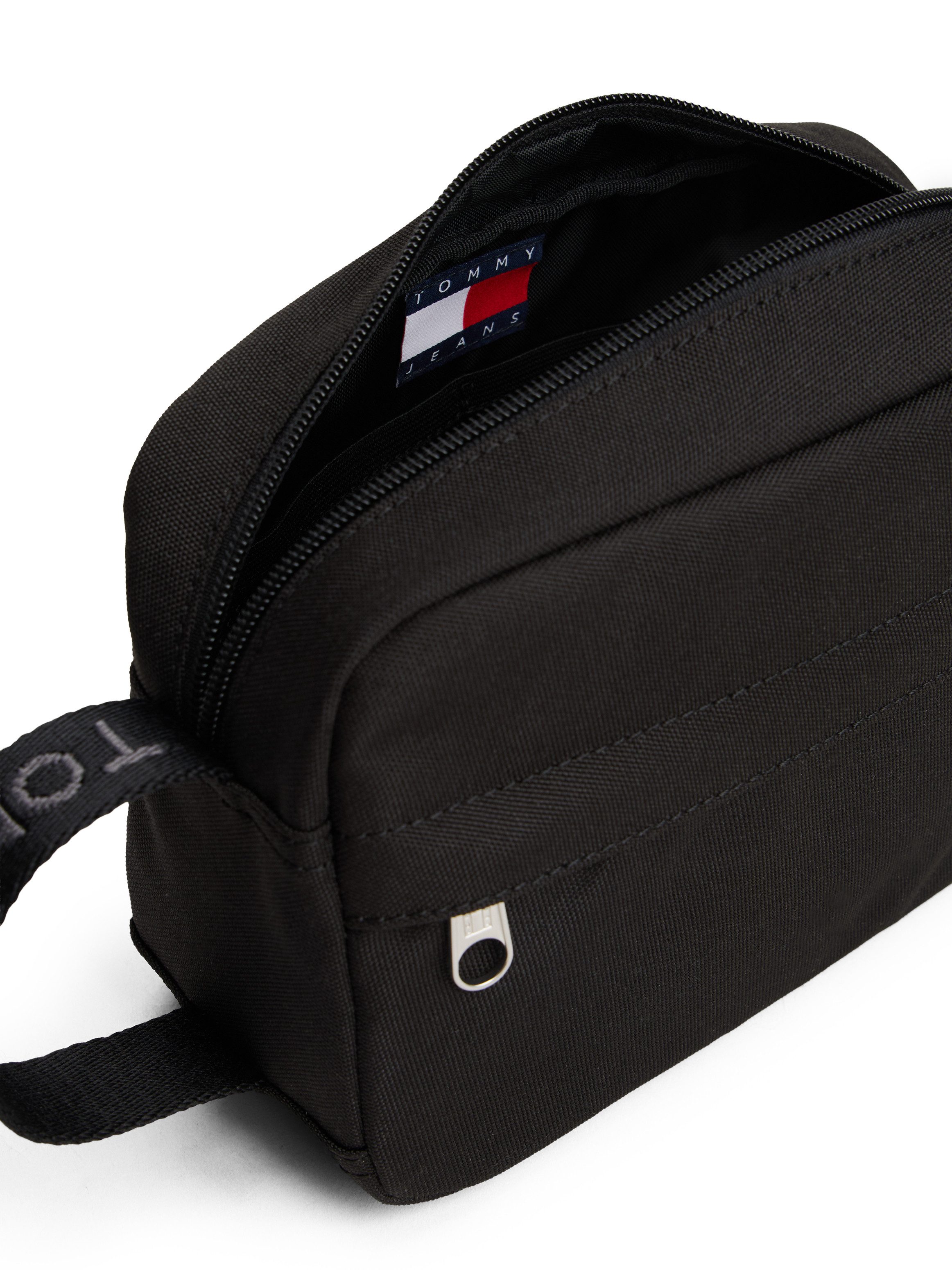 Tommy Jeans Kulturbeutel TJM ESS DAILY WASHBAG, Unisex Kosmetiktasche, Minibag mit Flaggen-Aufnäher