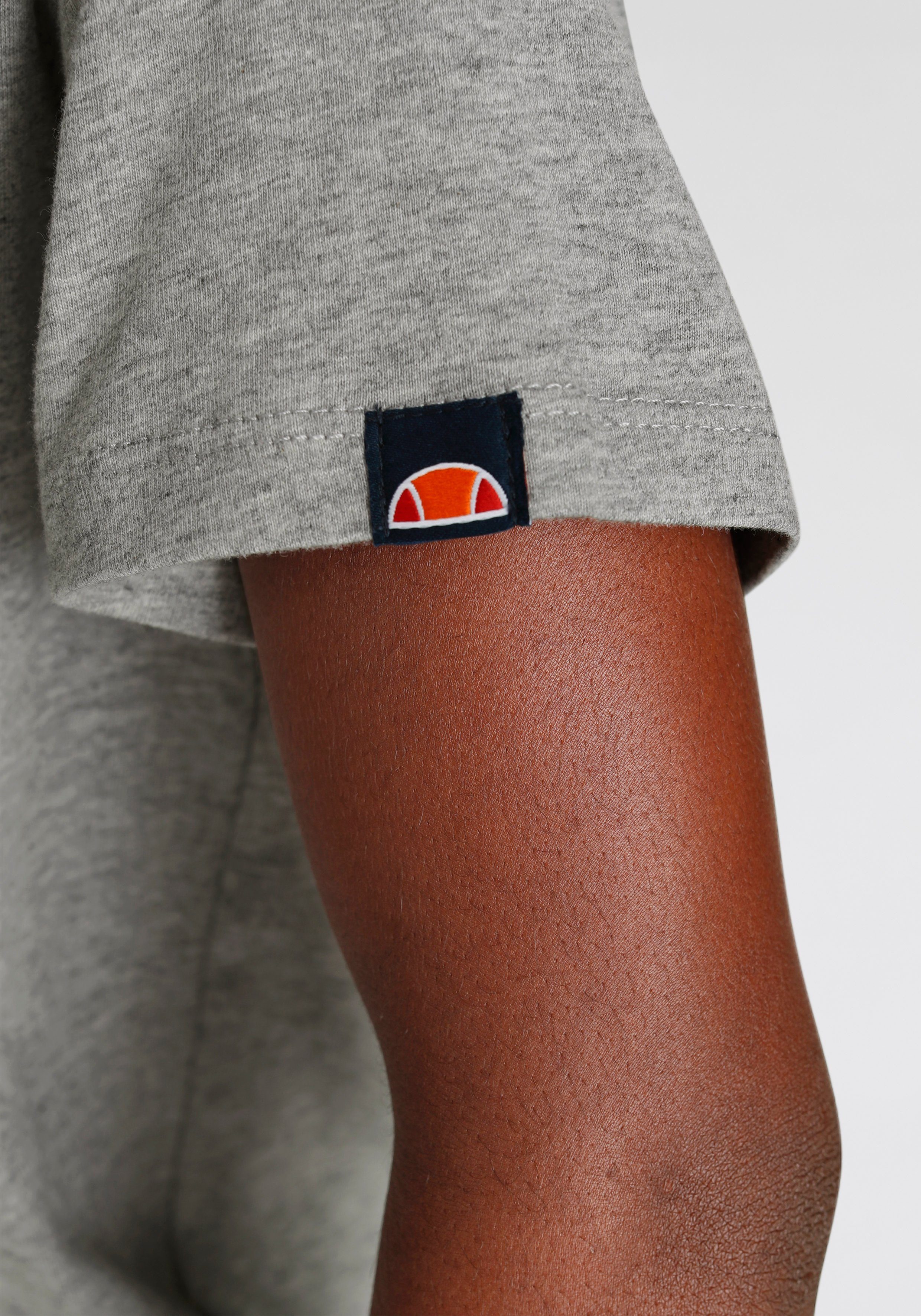 Ellesse T-Shirt MALIA Kurzarm, mit Rundhalsausschnitt, aus Baumwolle, gerader Abschluss