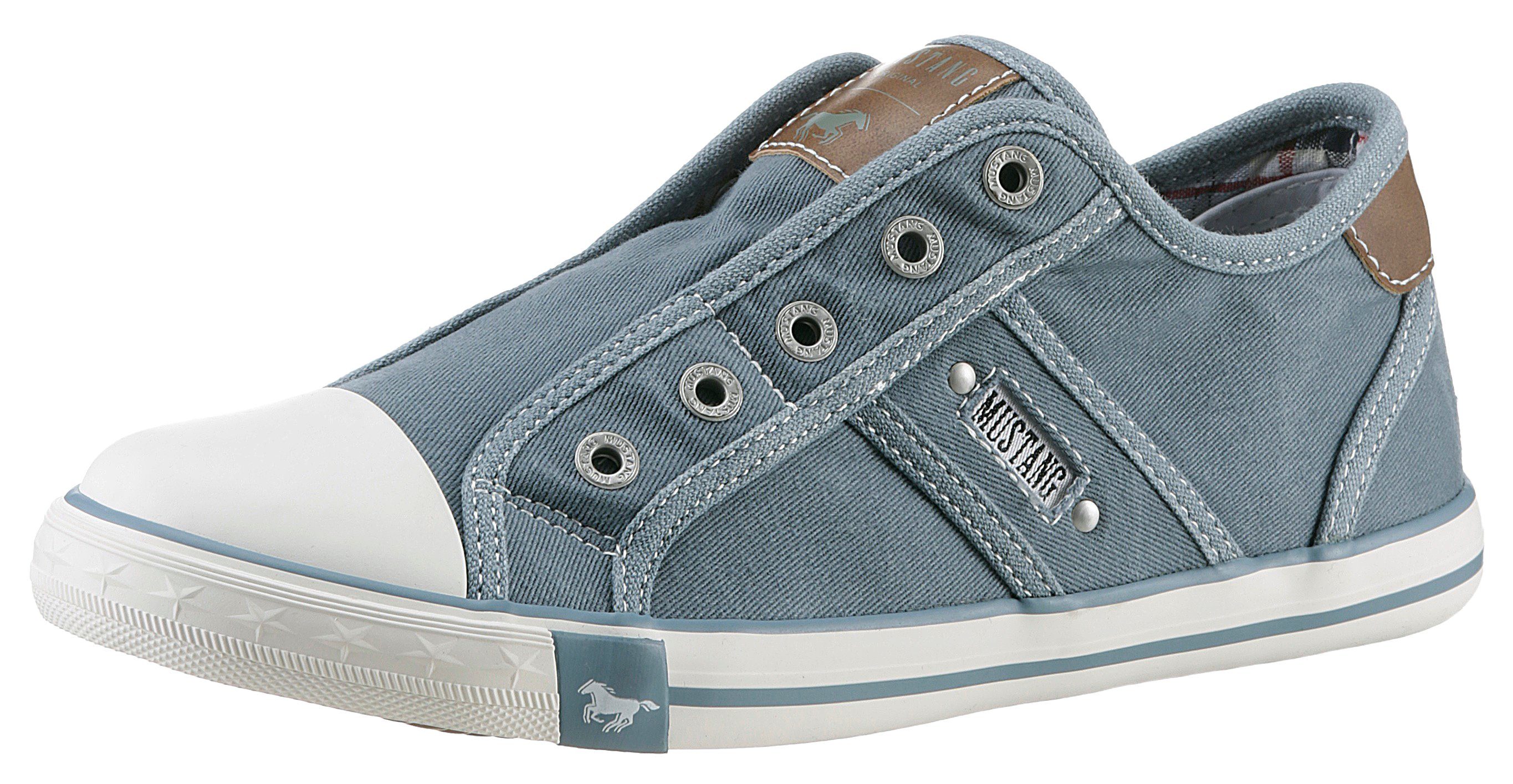 Slip-On Sneaker