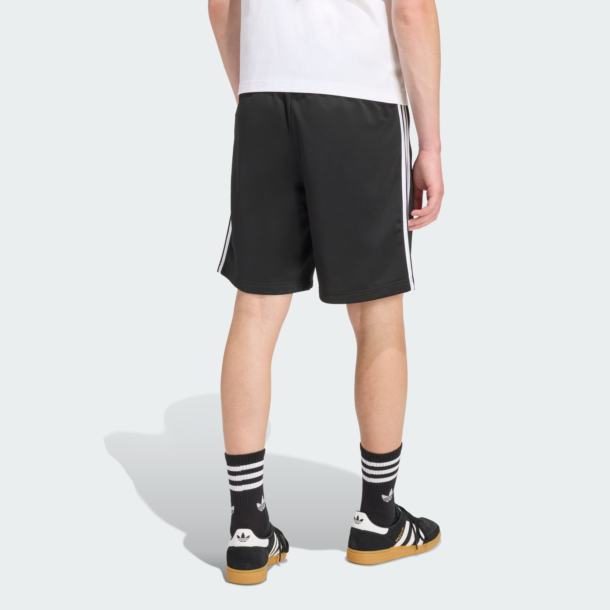 adidas Originals Shorts FIREBIRD SHORTS (1-tlg)