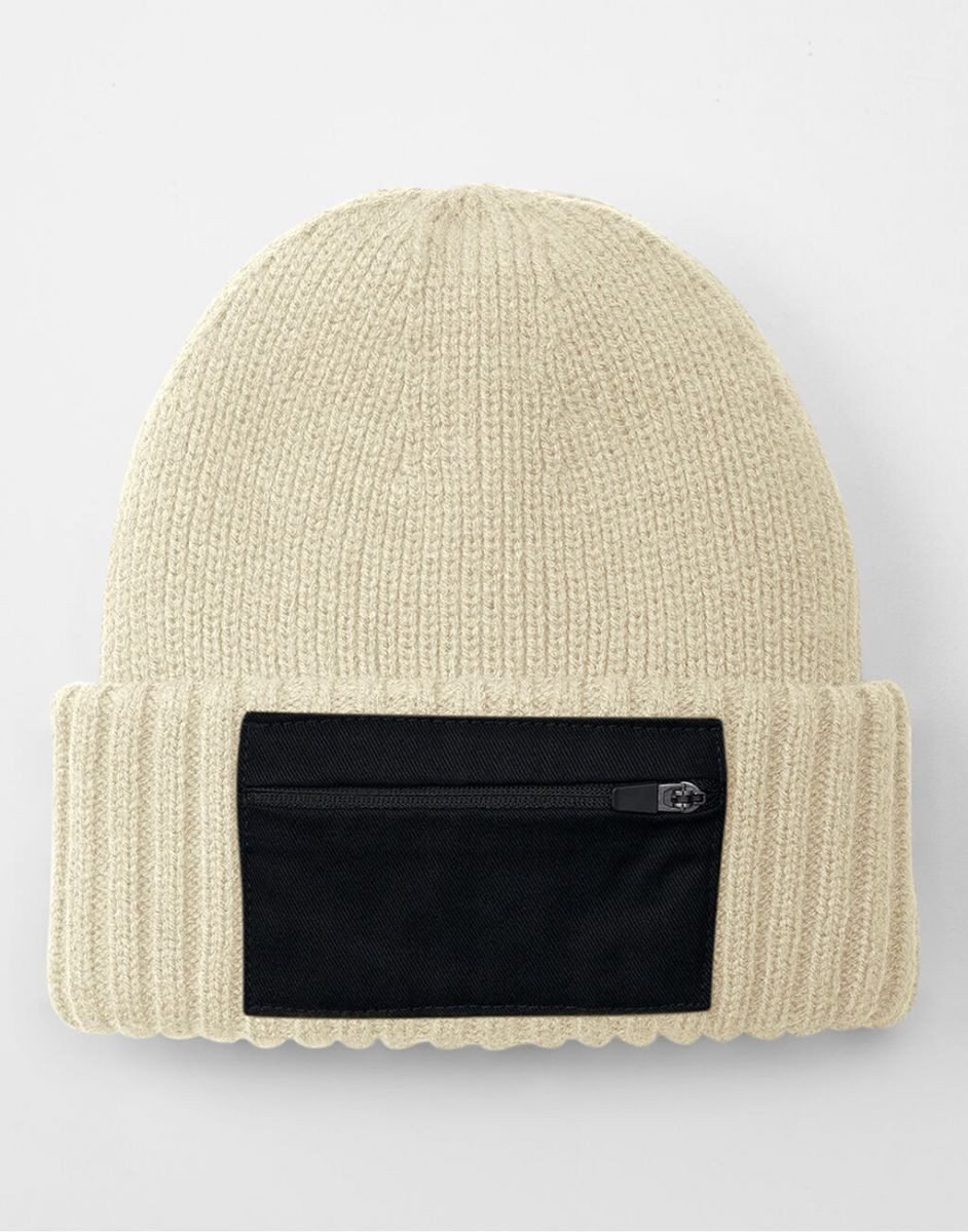 Beechfield® Bommelmütze Zip Patch Beanie Vordertasche mit Reißverschluss