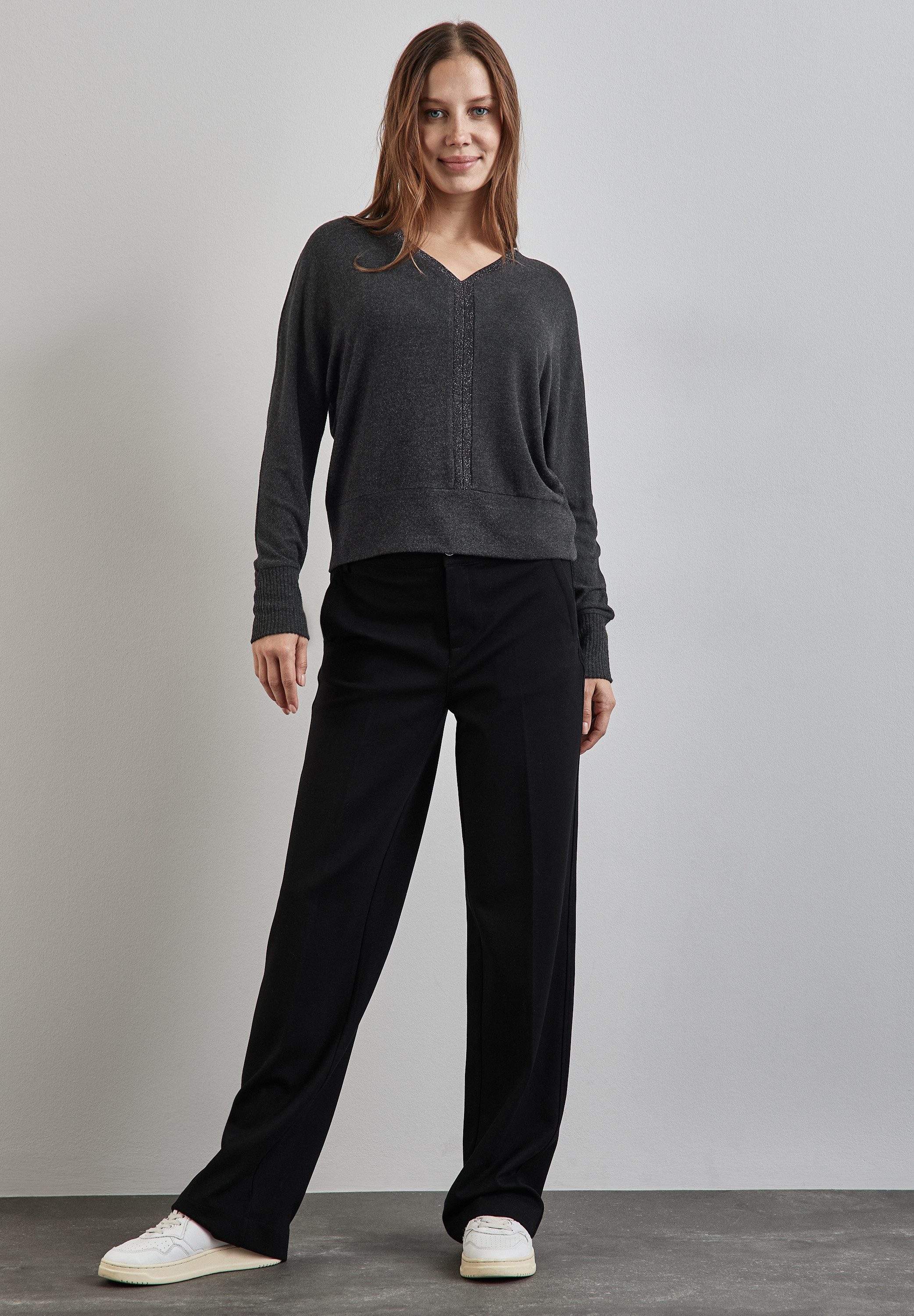 STREET ONE Langarmshirt mit V-Ausschnitt