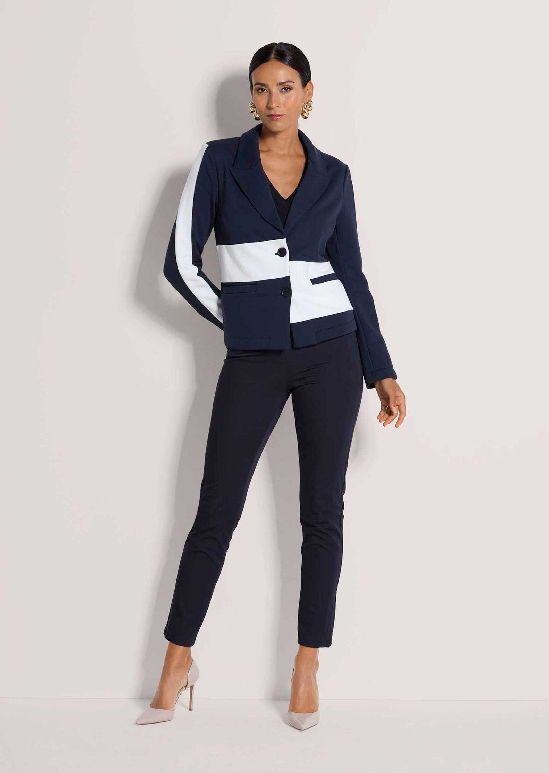 Langarmshirt Elegante Businessjacke mit Kontrasten