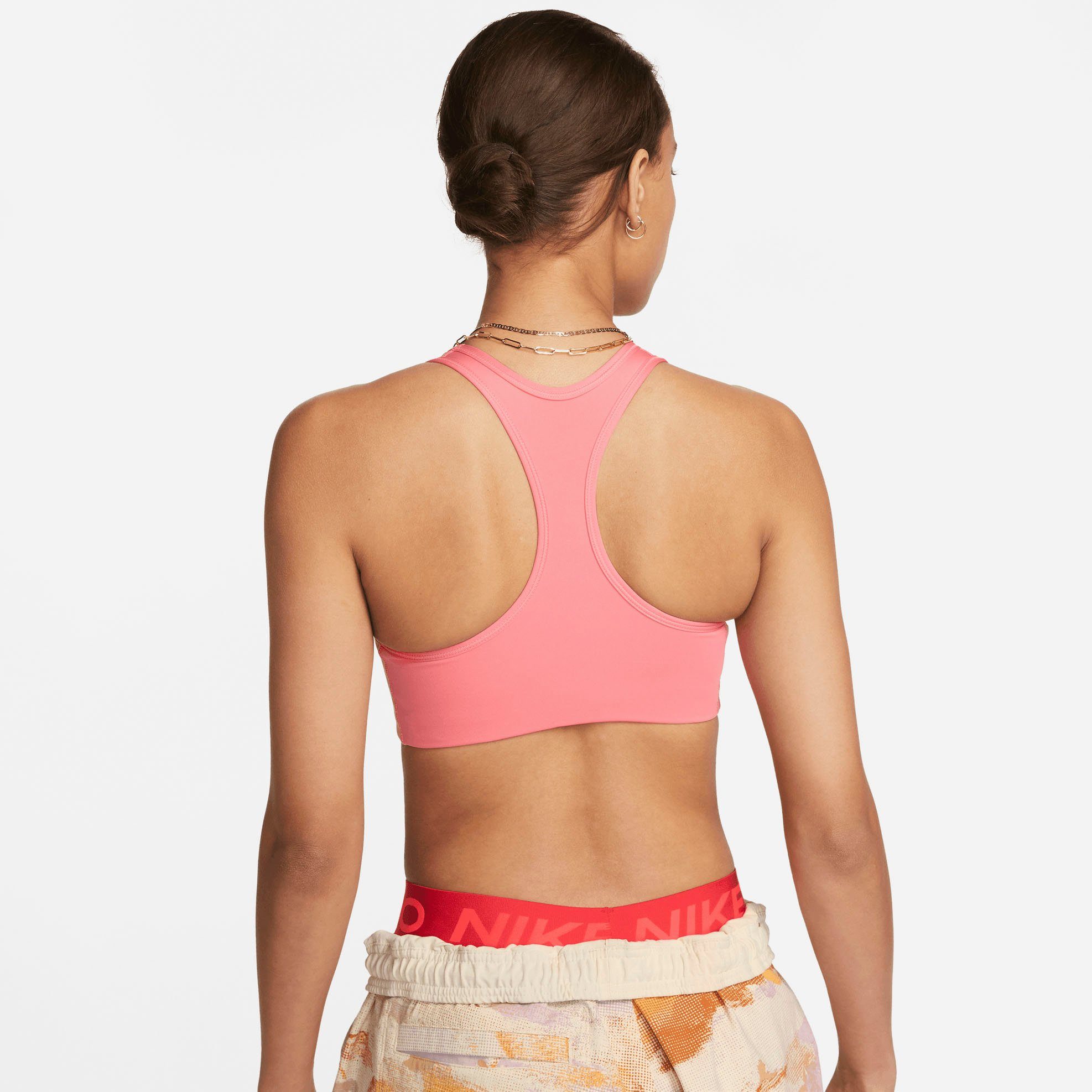 Medium-Support 1-Piece Sports Nike Pad Bra Women's Swoosh CORAL Dri-FIT Sport-BH CHALK/WHITE