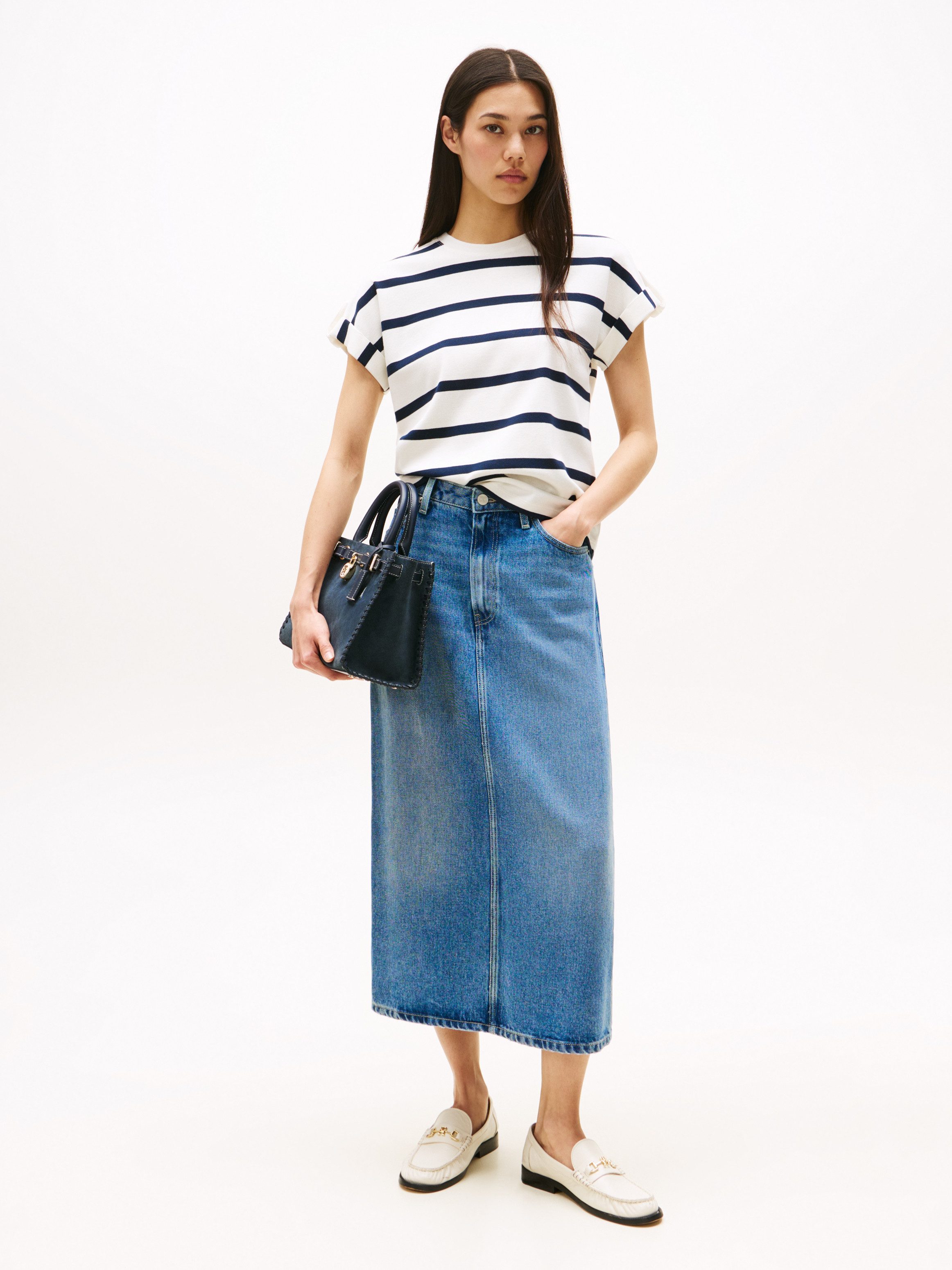 Tommy Hilfiger Kurzarmshirt GOLD BUTTON MDRN C-NK SS TEE mit goldfarbenen K günstig online kaufen