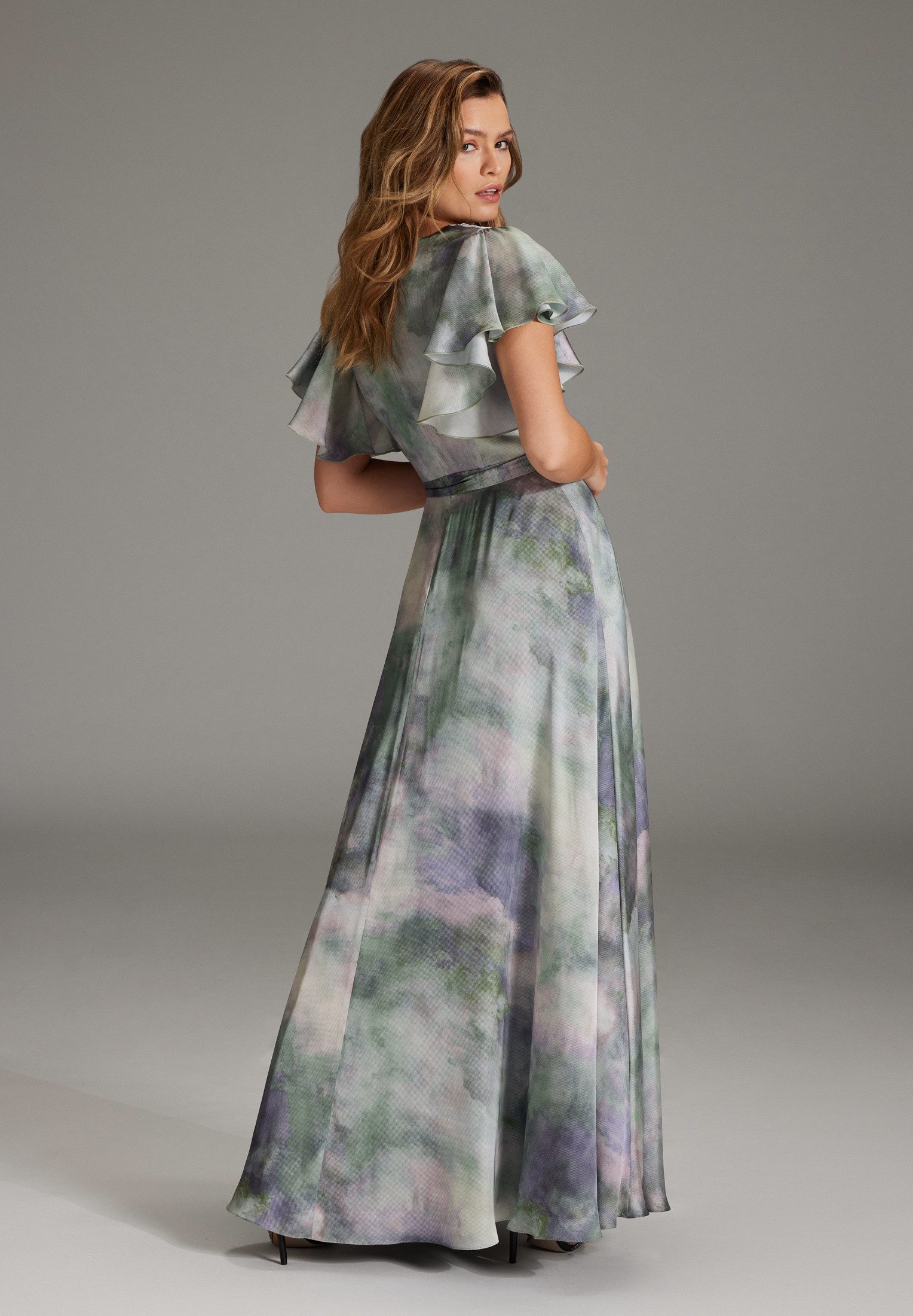SWING Cocktailkleid Taillierter Schnitt mit ausgestelltem günstig online kaufen