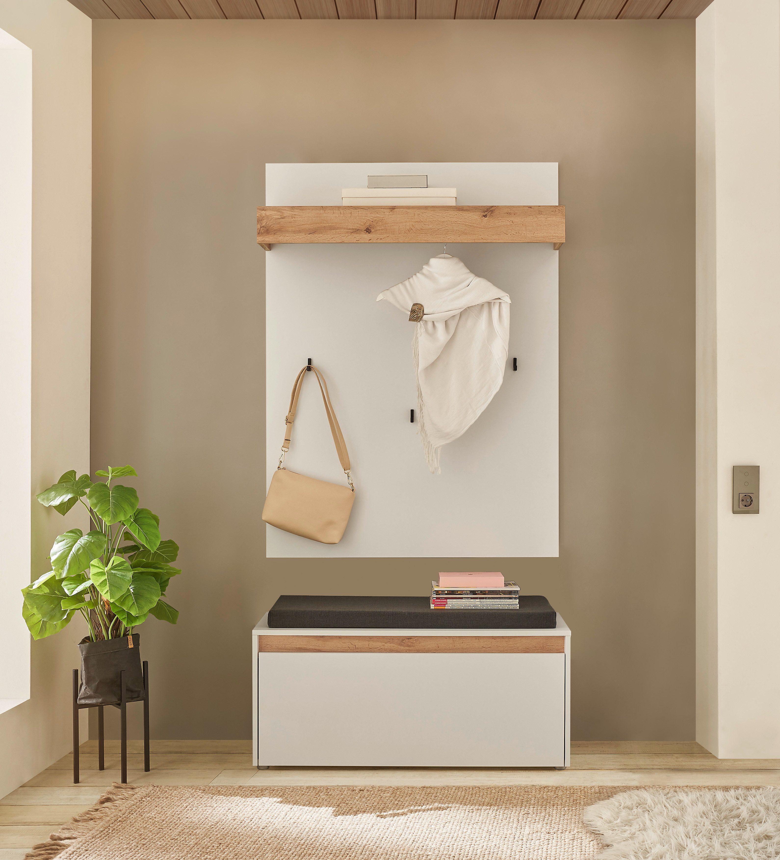 Home affaire Garderoben-Set GIRON/CiTY, moderne Garderobe, Komplettset mit viel Stauraum, (Komplett-Set, 2-St), enthält Garderobenpaneel & Schuhbank inkl. Sitzkissen, 100 cm breit