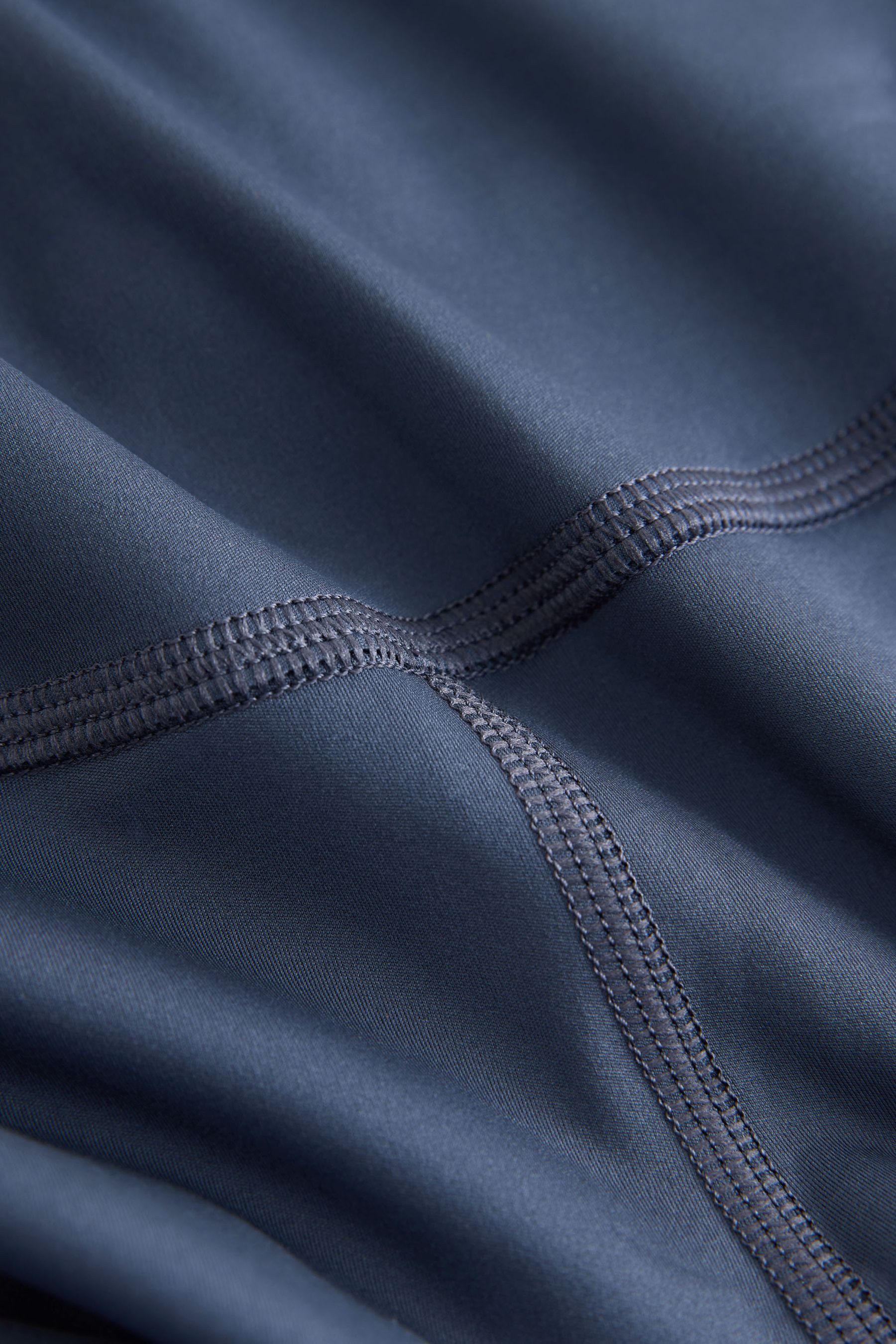 Next Yogaleggings Dry Tech Yoga-Schlagleggings, Umstandsmode (1-tlg)