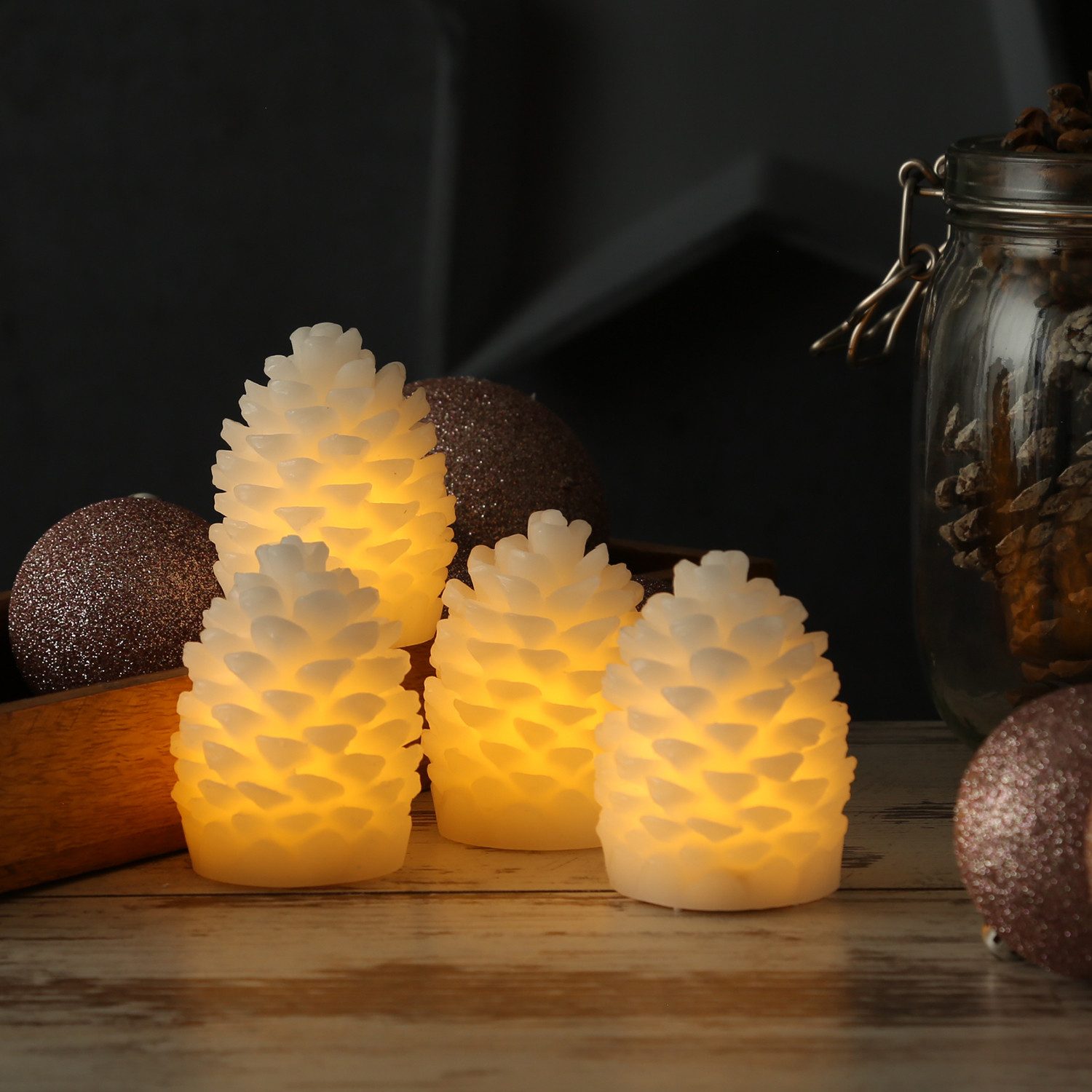 Deluxe Homeart LED-Kerze Tannenzapfen Mini LED günstig online kaufen