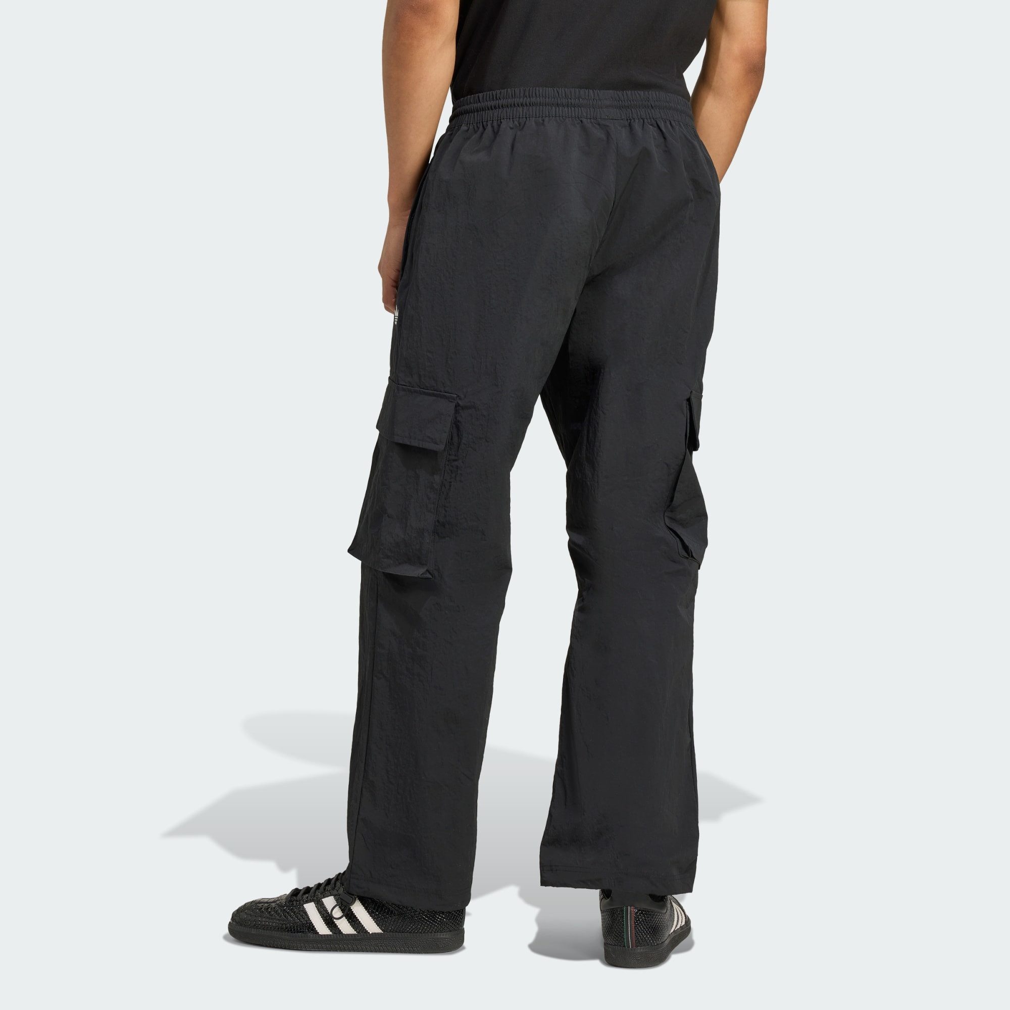 adidas Originals Laufshorts FRONT STRIPES WOVEN CARGOHOSE (1-tlg) günstig online kaufen