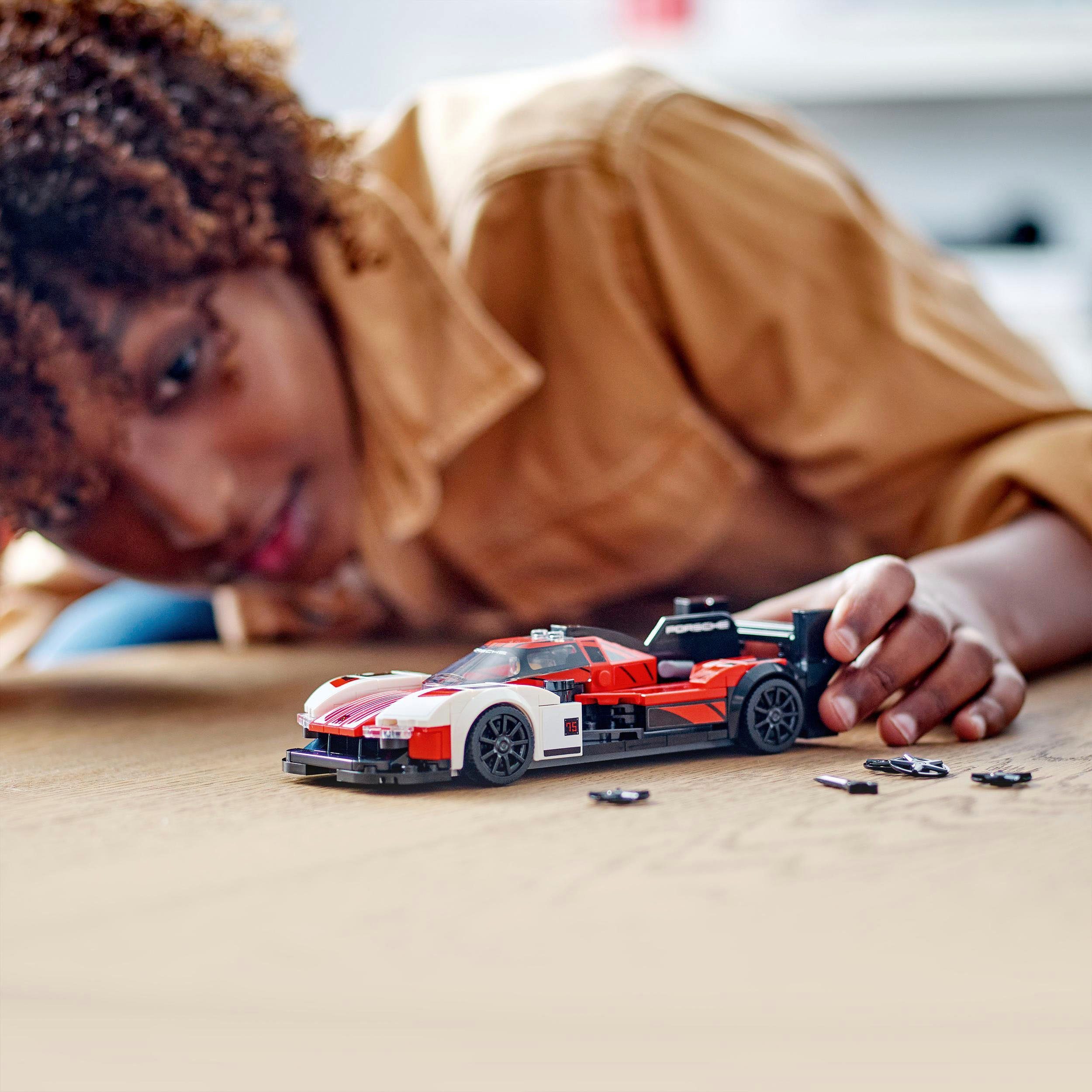LEGO® Speed Champions, (76916), (280 LEGO® Konstruktionsspielsteine St) Porsche 963