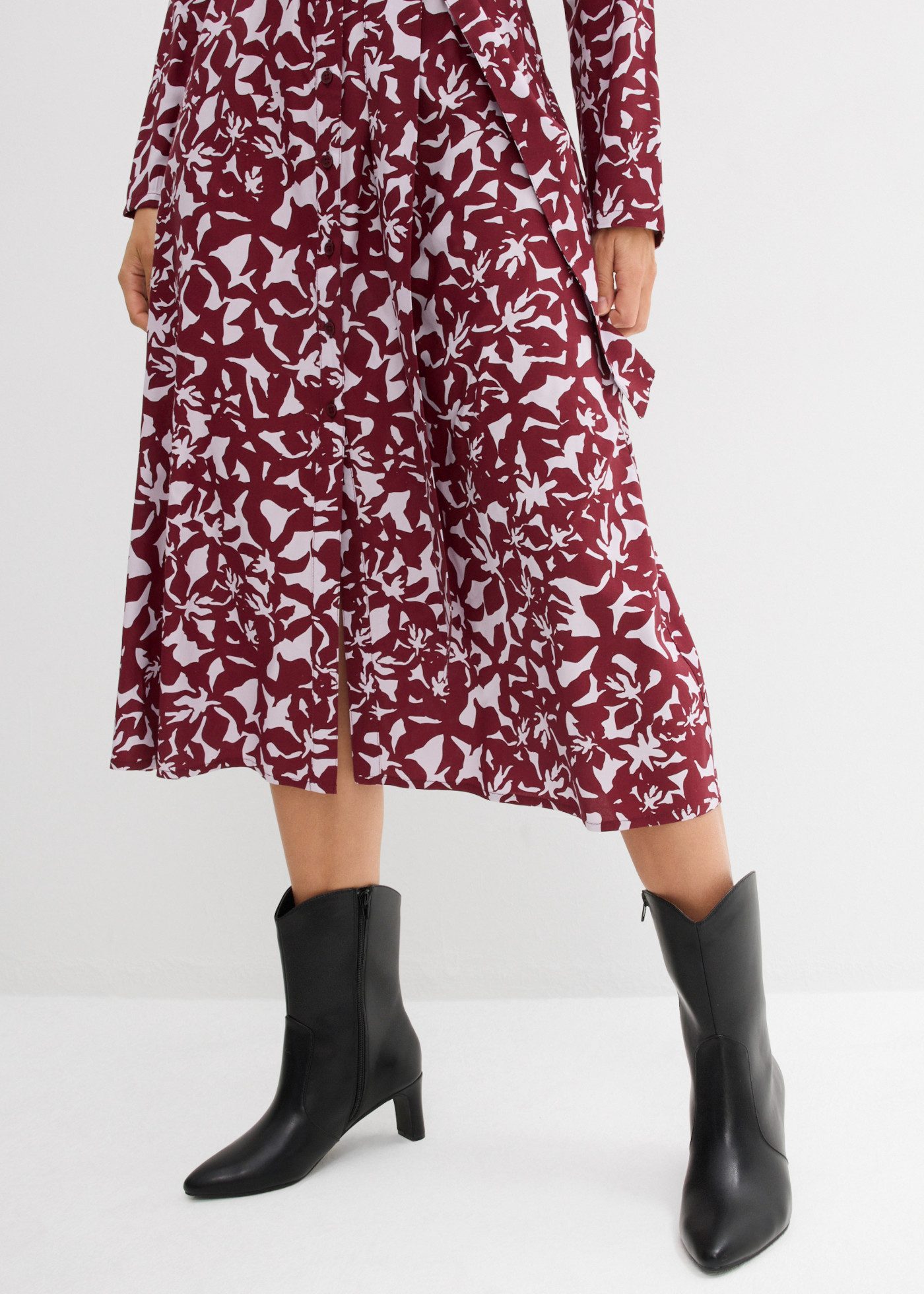 bonprix Hemdblusenkleid mit Hemdblusenkragen, aus Viskose, taillierte Passform, im Casual-Stil – Bild 3 von 5