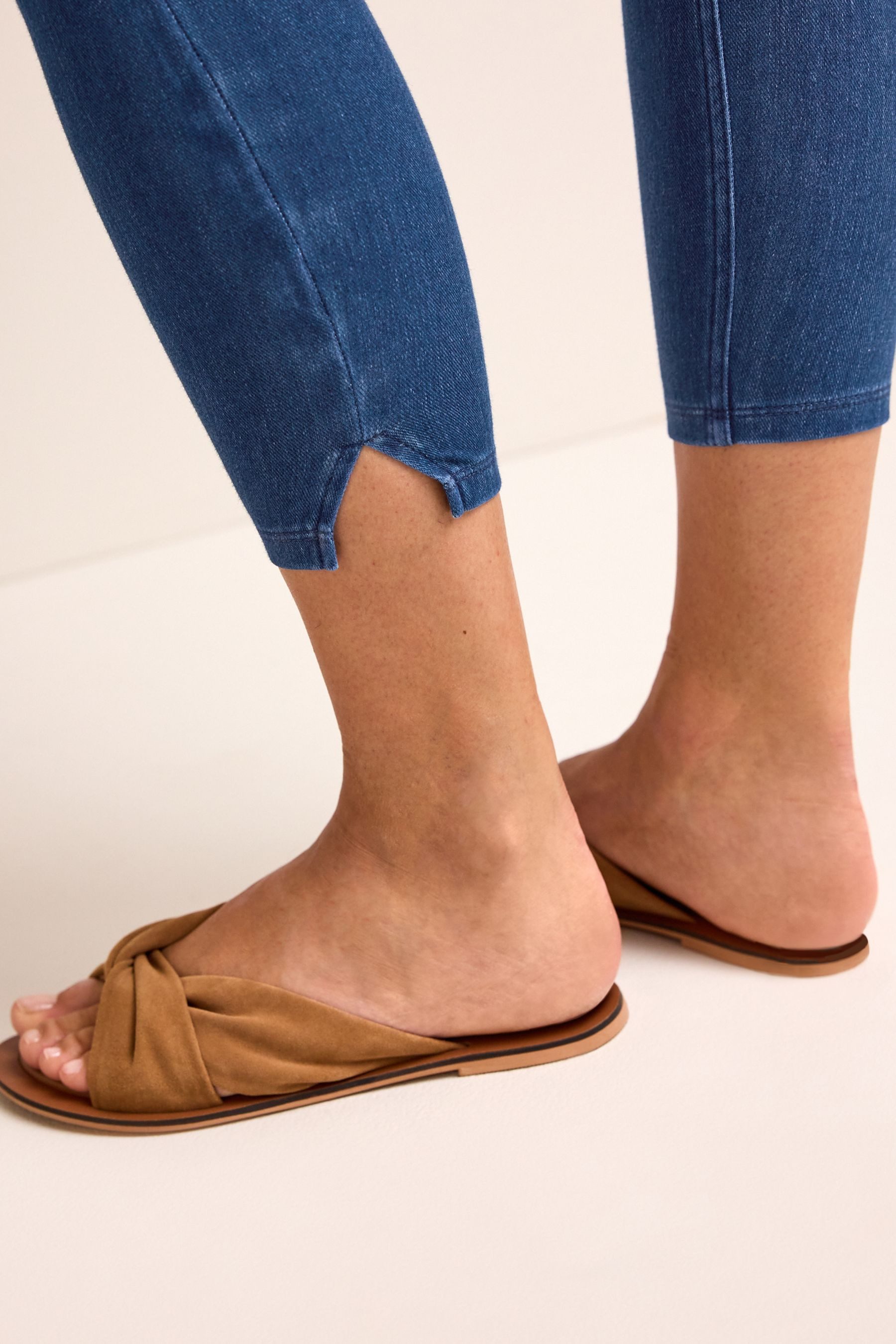 Next Jeansleggings Verkürzte Denim-Leggings aus Jersey, Kurzgröße (1-tlg)