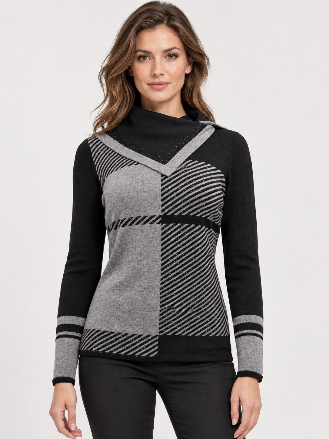 Passioni Strickpullover mit Strasssteinen und Karomuster