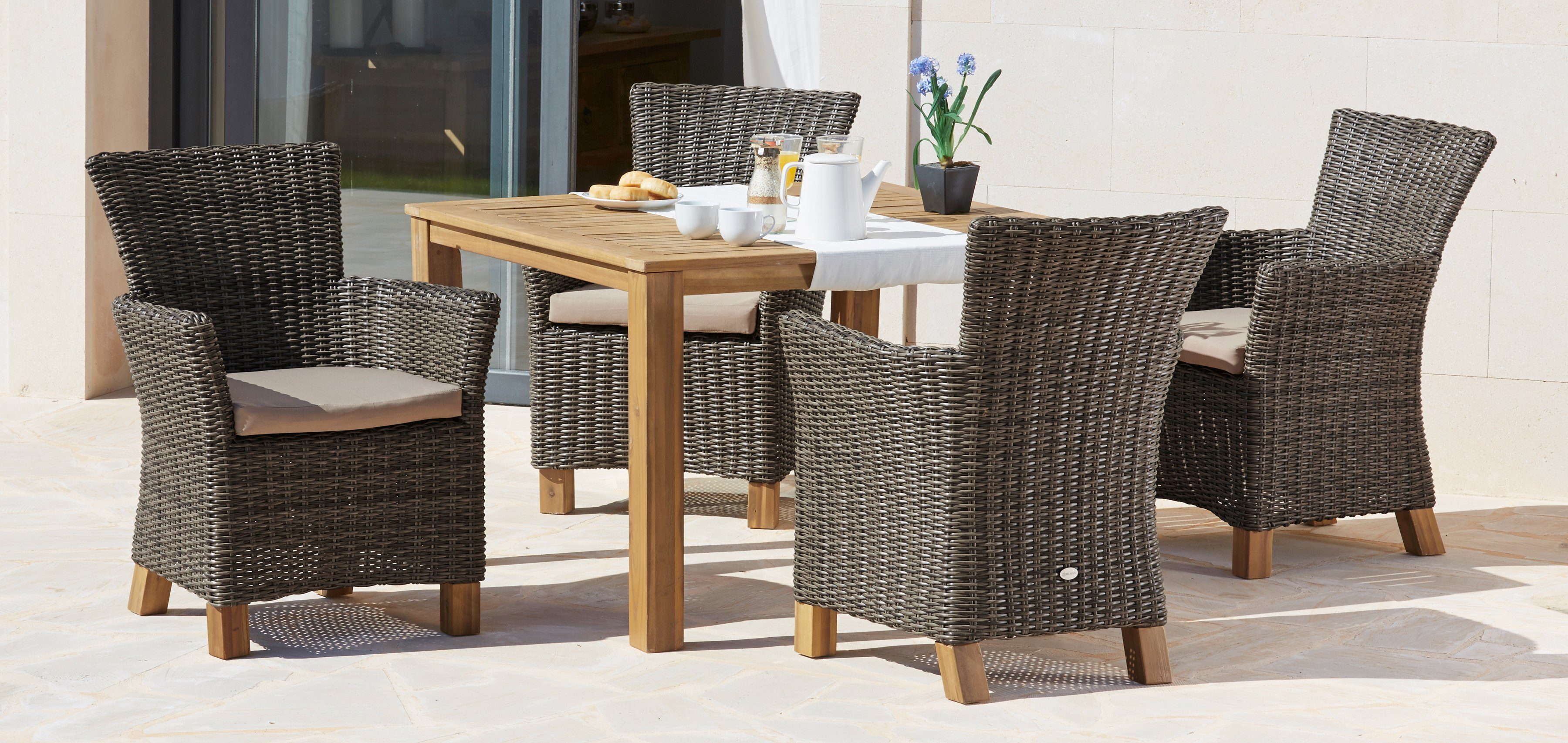 MERXX Garten-Essgruppe Toskana, (9-tlg), 4 Sessel, Tisch 110x110x75 cm, Polyrattan/Akazie