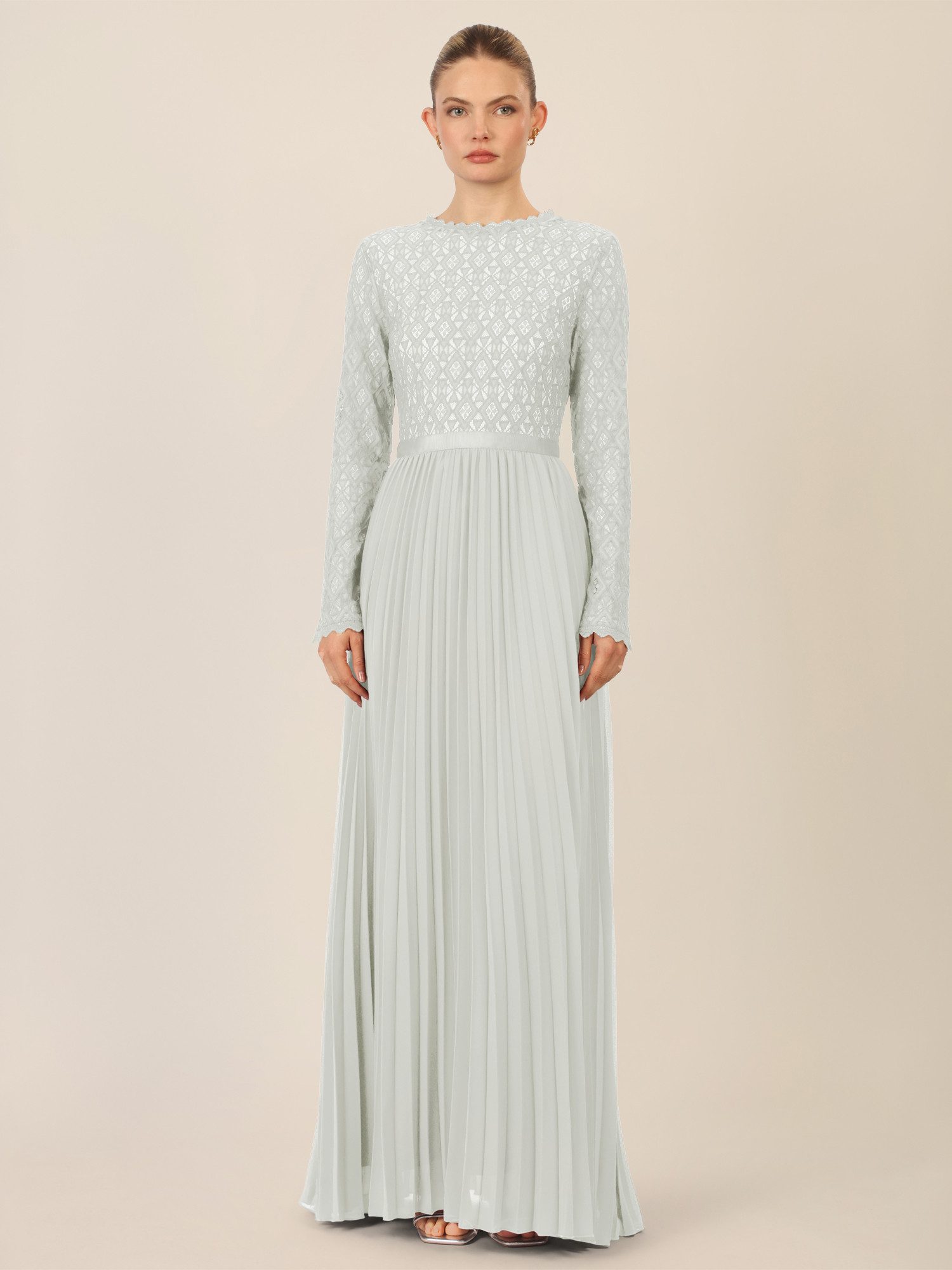 Apart Abendkleid mit Plisseerock günstig online kaufen