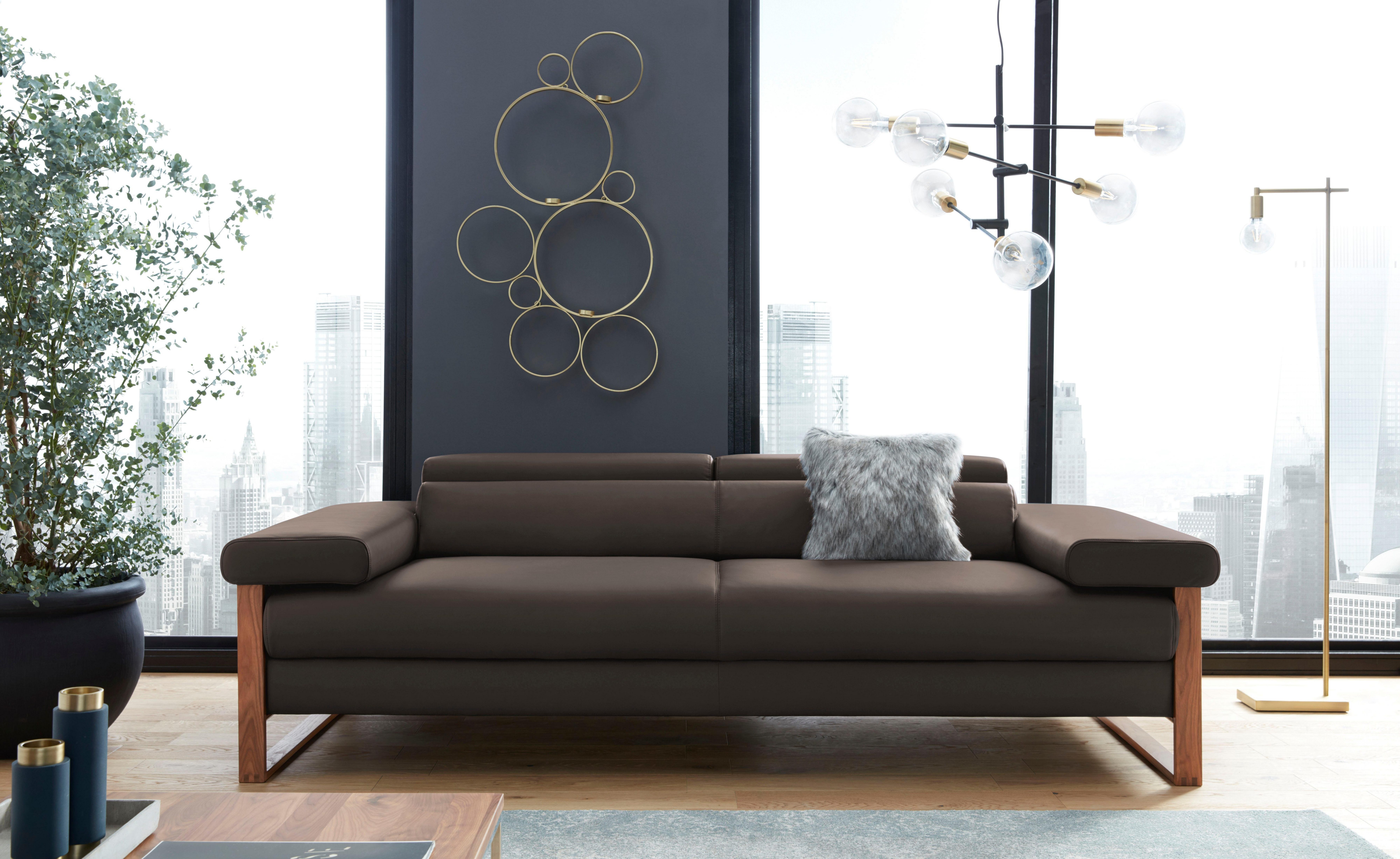 W.SCHILLIG 2,5-Sitzer finn, German Design Award 2016, Fußgestell Nussbaum natur, Breite 230 cm
