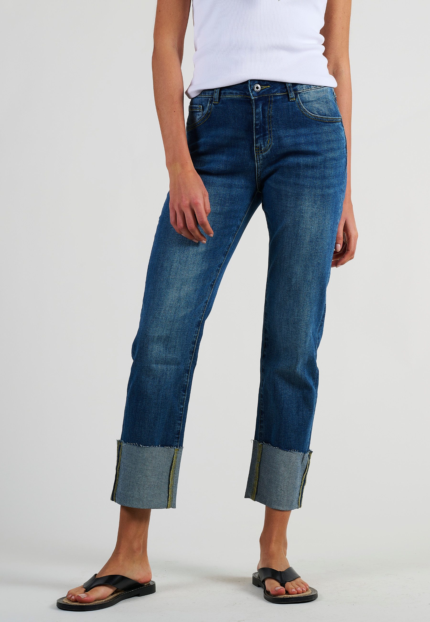 Andijamo-Fashion Straight-Jeans CITY CUFF Raw-Edge Look
