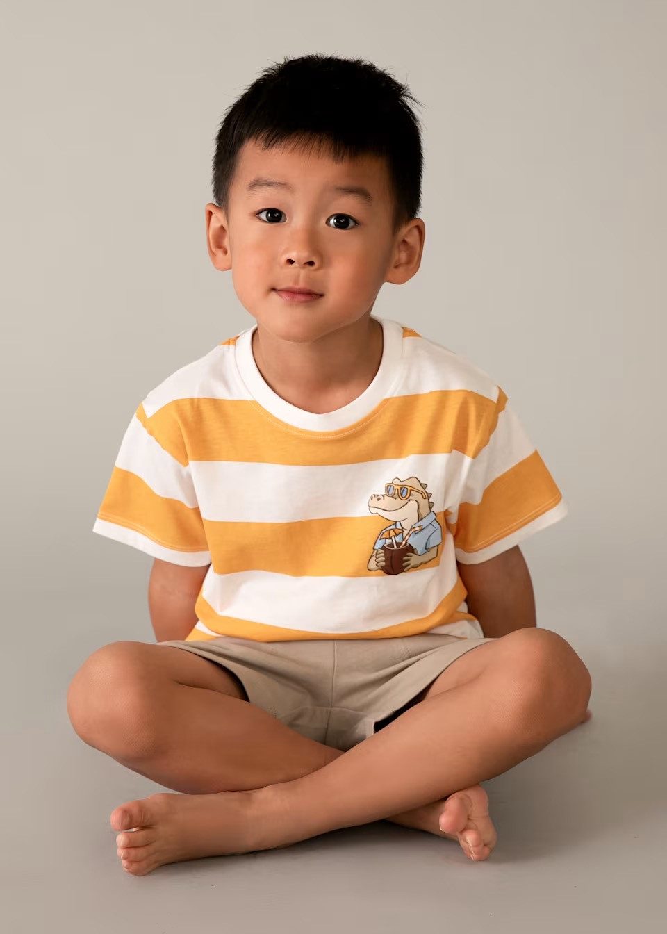 Mayoral Shirt & Shorts Gestreiftes T-Shirt & Bermuda Shorts (360223)
