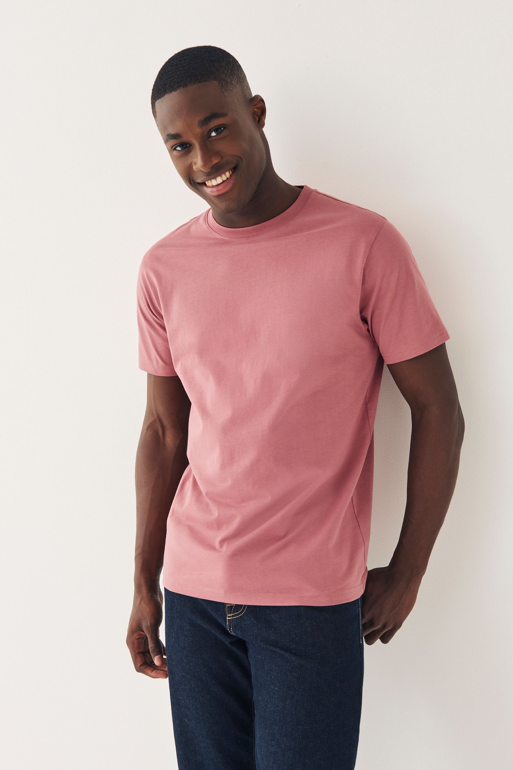 Next T-Shirt Essential T-Shirt mit Rundhalsausschnitt (1-tlg) Light Pink