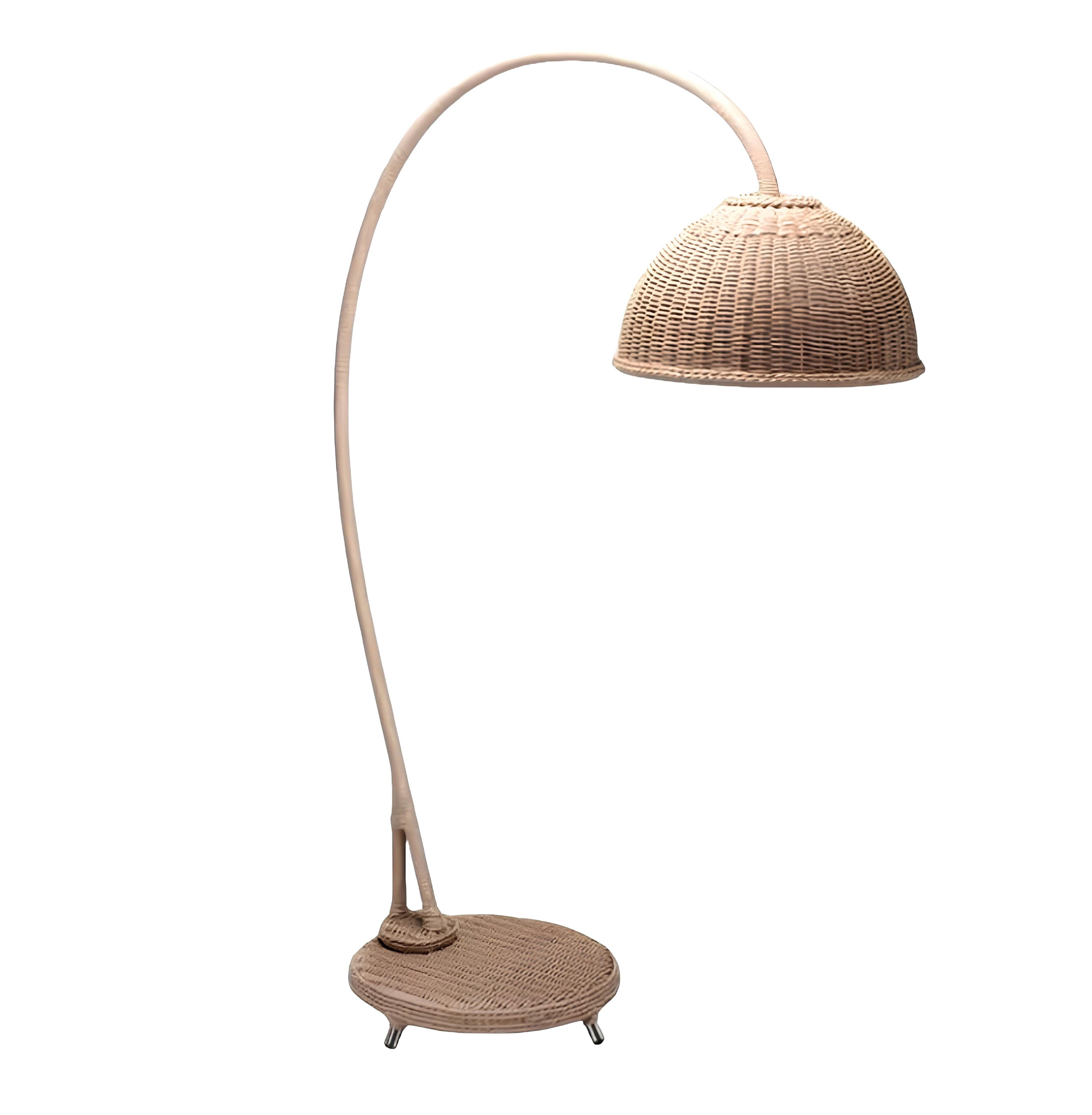 Xlmoebel Stehlampe Beige Rattan Stehlampe mit modernem Design und eleganter Beleuchtung, Hergestellt in Europa