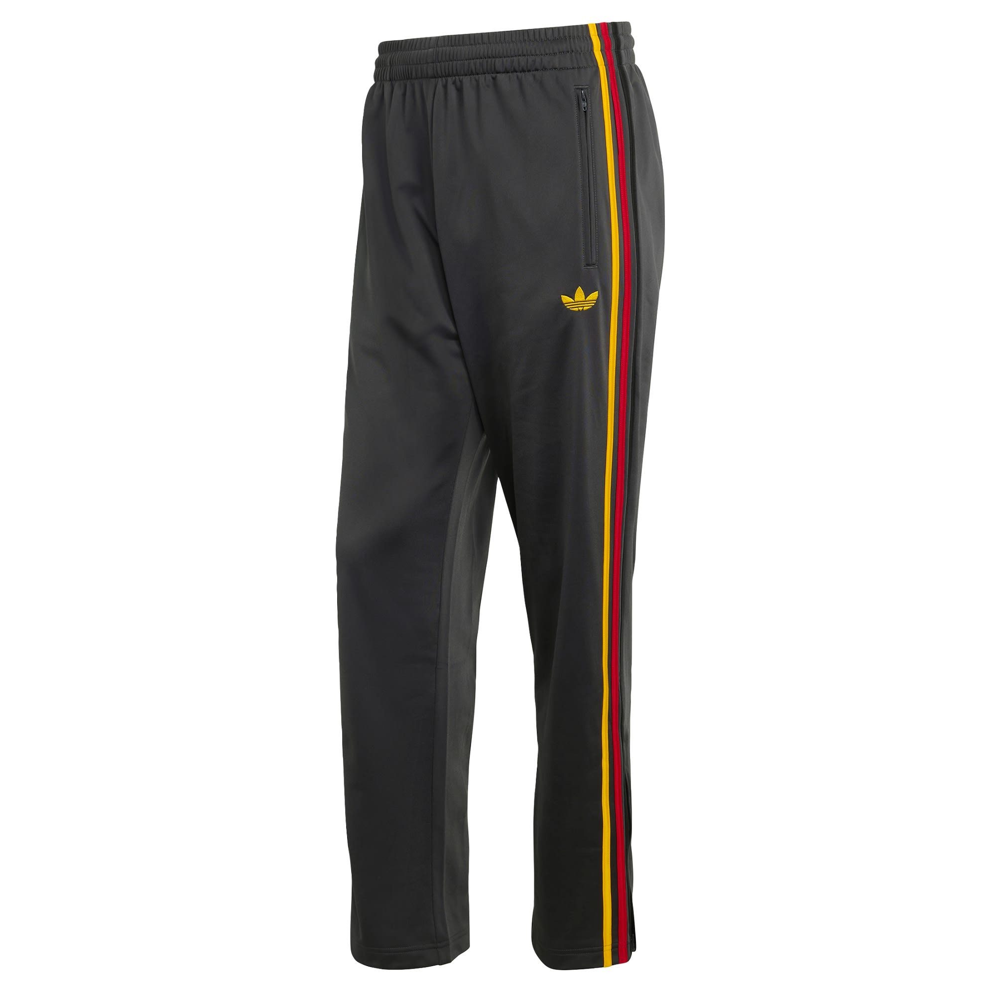 Utility Black / Collegiate Gold / Team Power Red 2