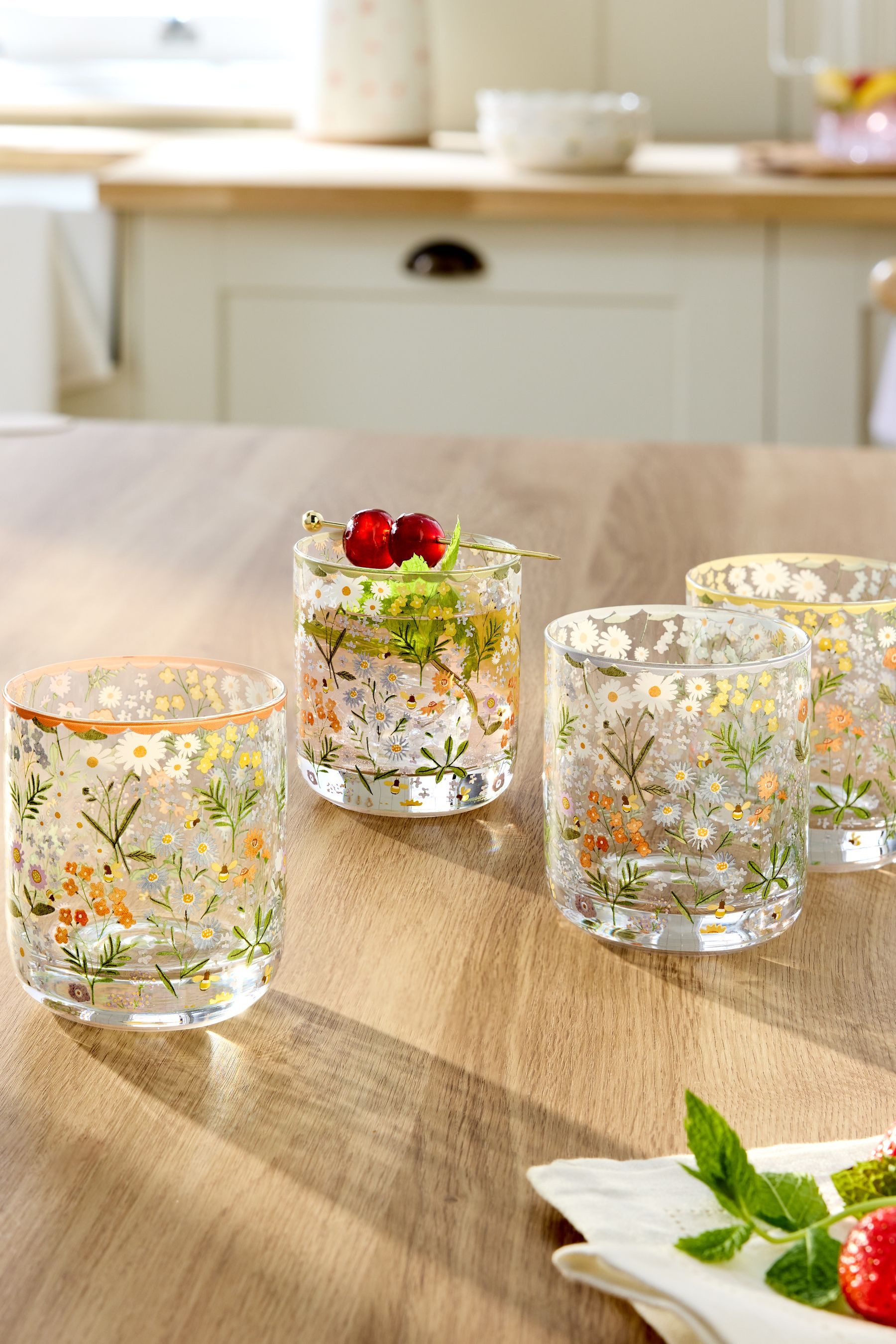 Next Tumbler-Glas 4er-Set Maisie Tumbler-Gläser mit Blumenmuster, 1-tlg., Glas