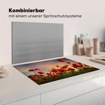 MuchoWow Herdblende-/Abdeckplatte Bunter Himmel über einem Mohnblumenfeld in Dänemark, Vinyl, (1 tlg), 77x51 cm, Ceranfeldabdeckung, Arbeitsplatte für küche