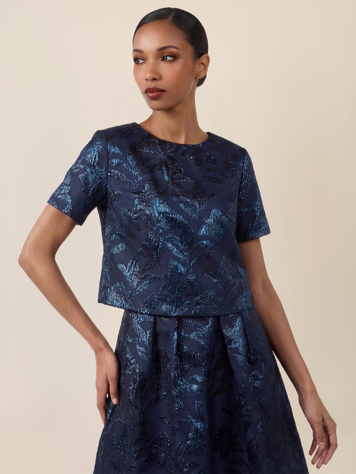 Apart Blusentop mit schimmerndem Strukturmotiv