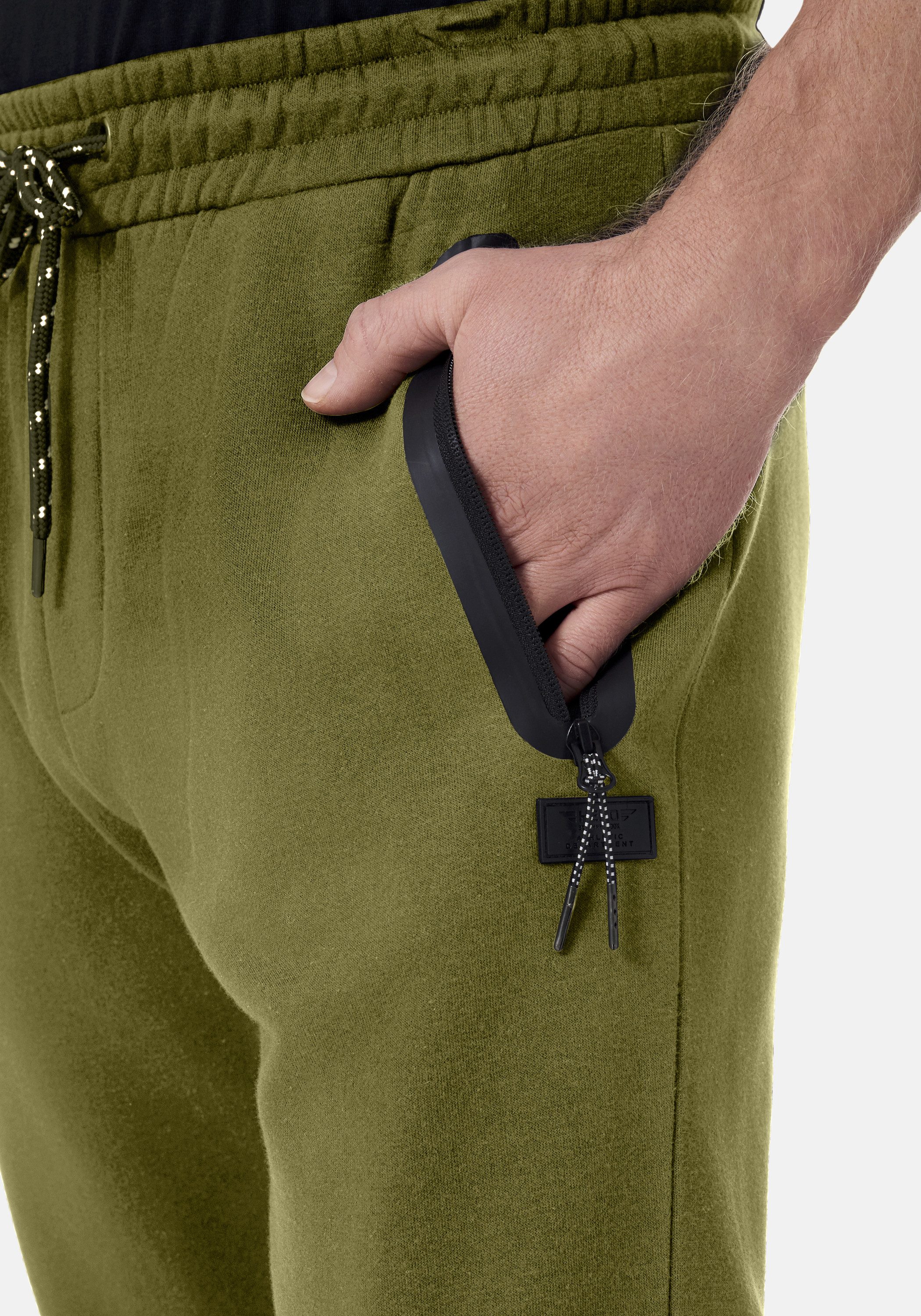 HERO by John Medoox Sporthose JAMES Jogginghose Sportspant Sporthose Tapered Fit Sport Funktionsqualität für Herren