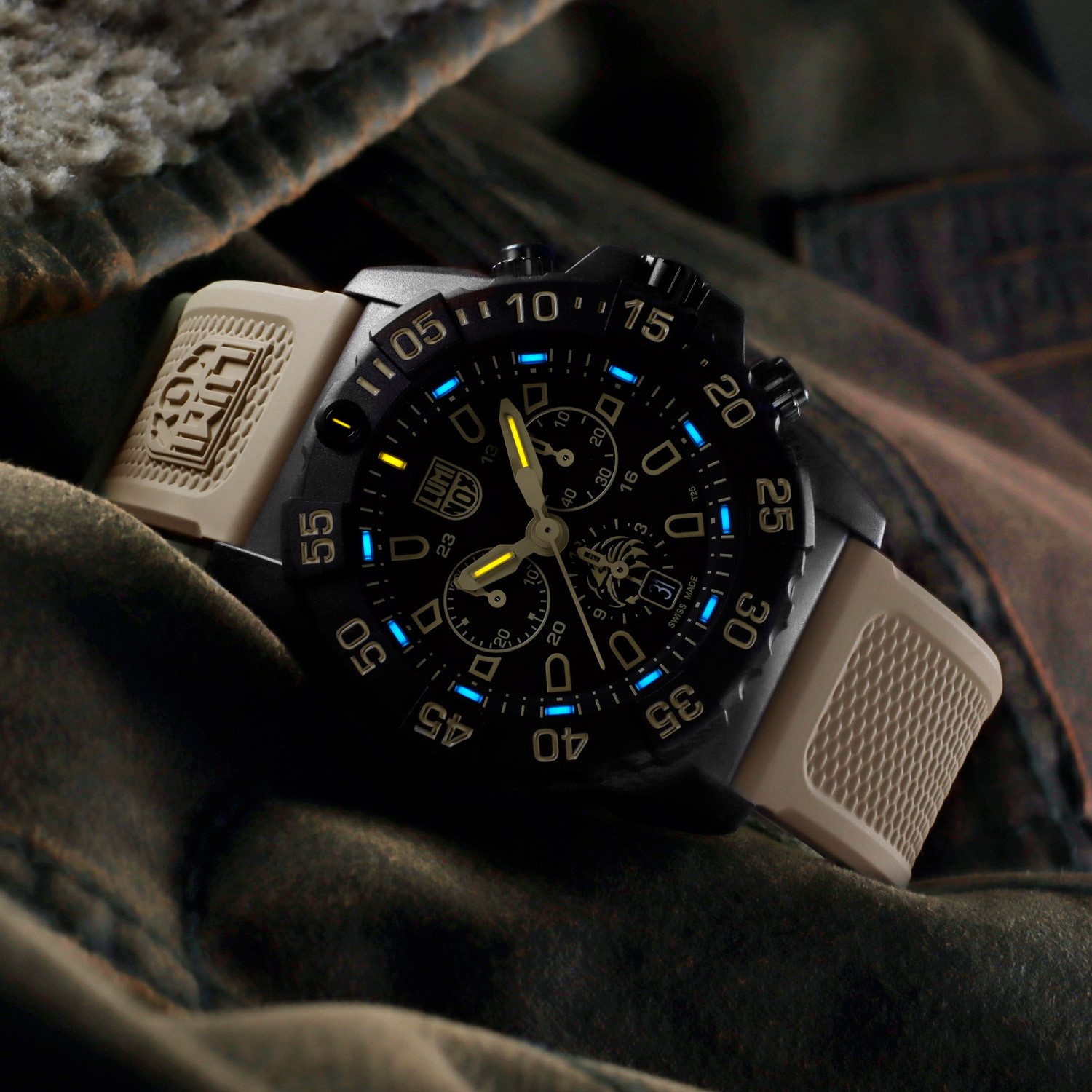 Luminox Taucheruhr für Navy Seal mit 2 Bändern