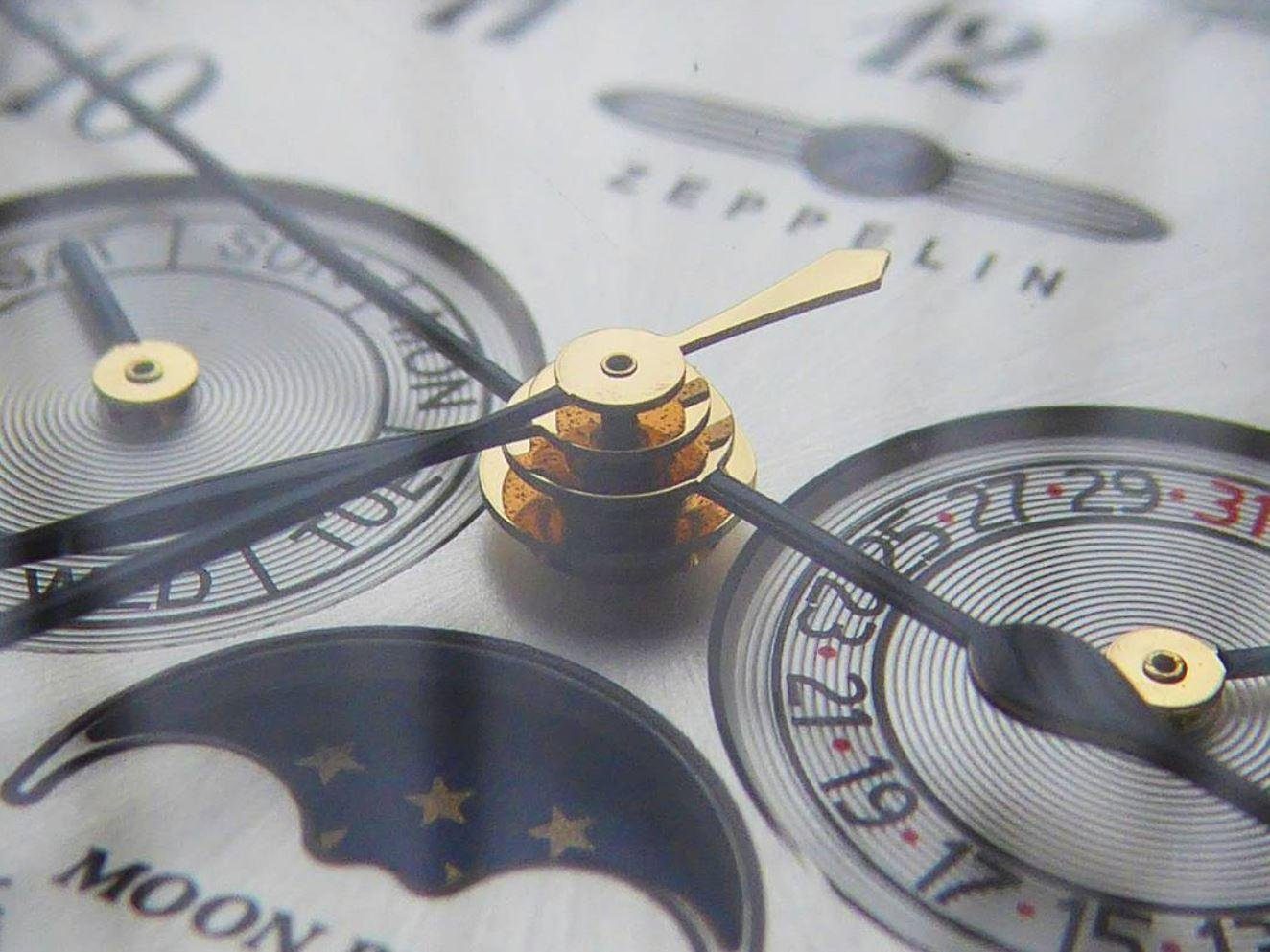 ZEPPELIN Multifunktionsuhr LZ 129 Hindenburg Moonphase günstig online kaufen