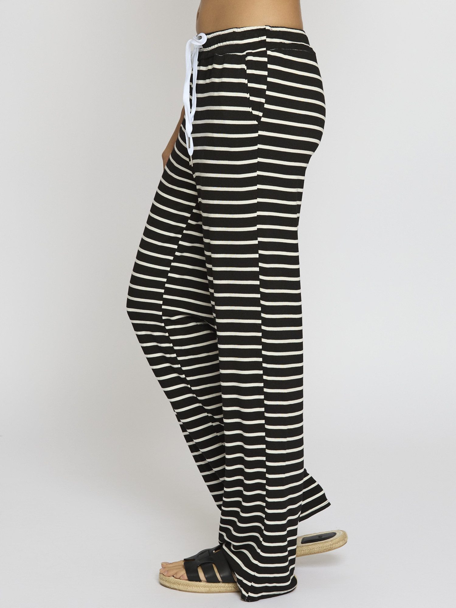 Lilavie Stoffhose Sveaa günstig online kaufen
