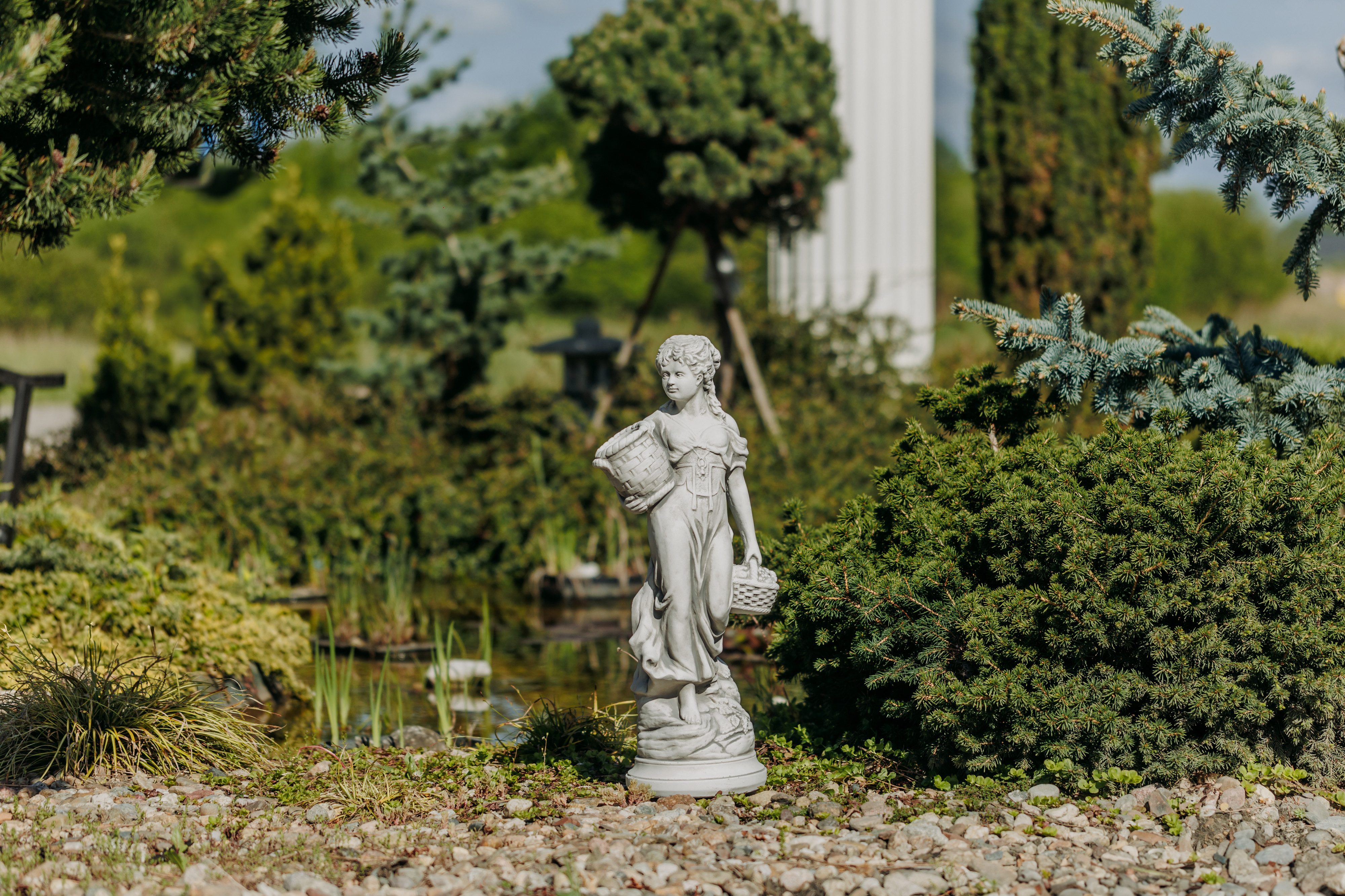 gartendekoparadies.de Gartenfigur Frauen-Statue Sommer, Steinfigur, H. 69 cm, 20 kg, Frostsicher