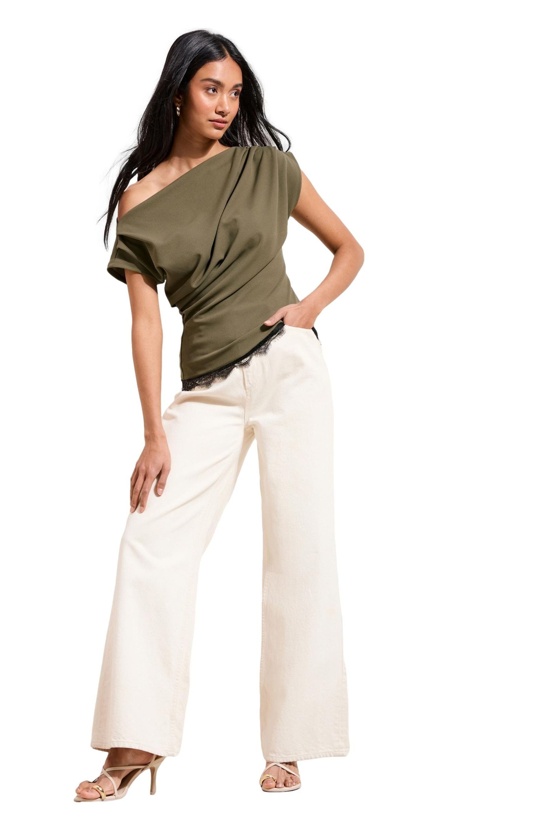 Friends Like These One-Shoulder-Top Friends Like These schulterfreies Oberteil (1-tlg)