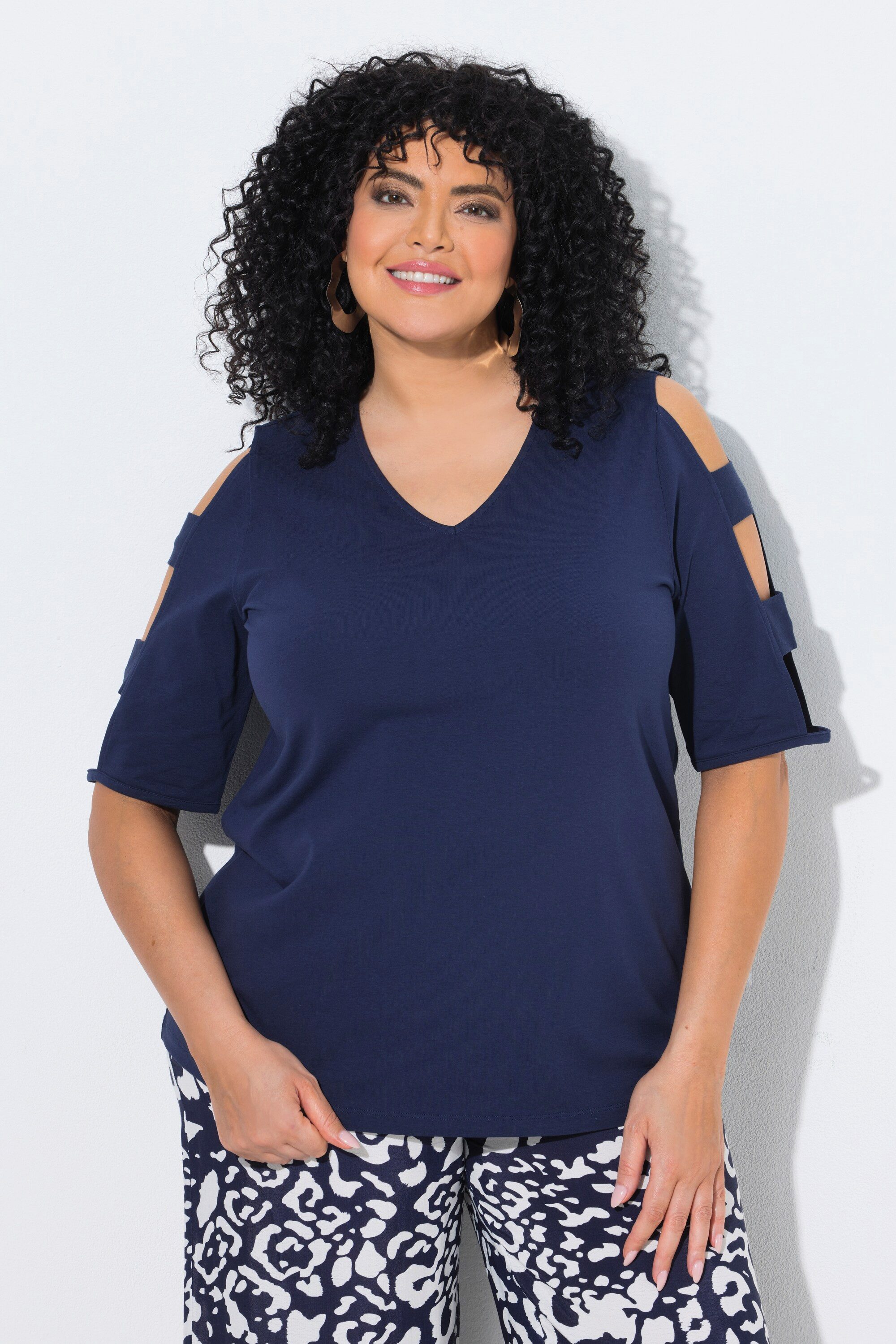 Ulla Popken T-Shirt T-Shirt Schulter-Cut-Outs V-Ausschnitt Halbarm