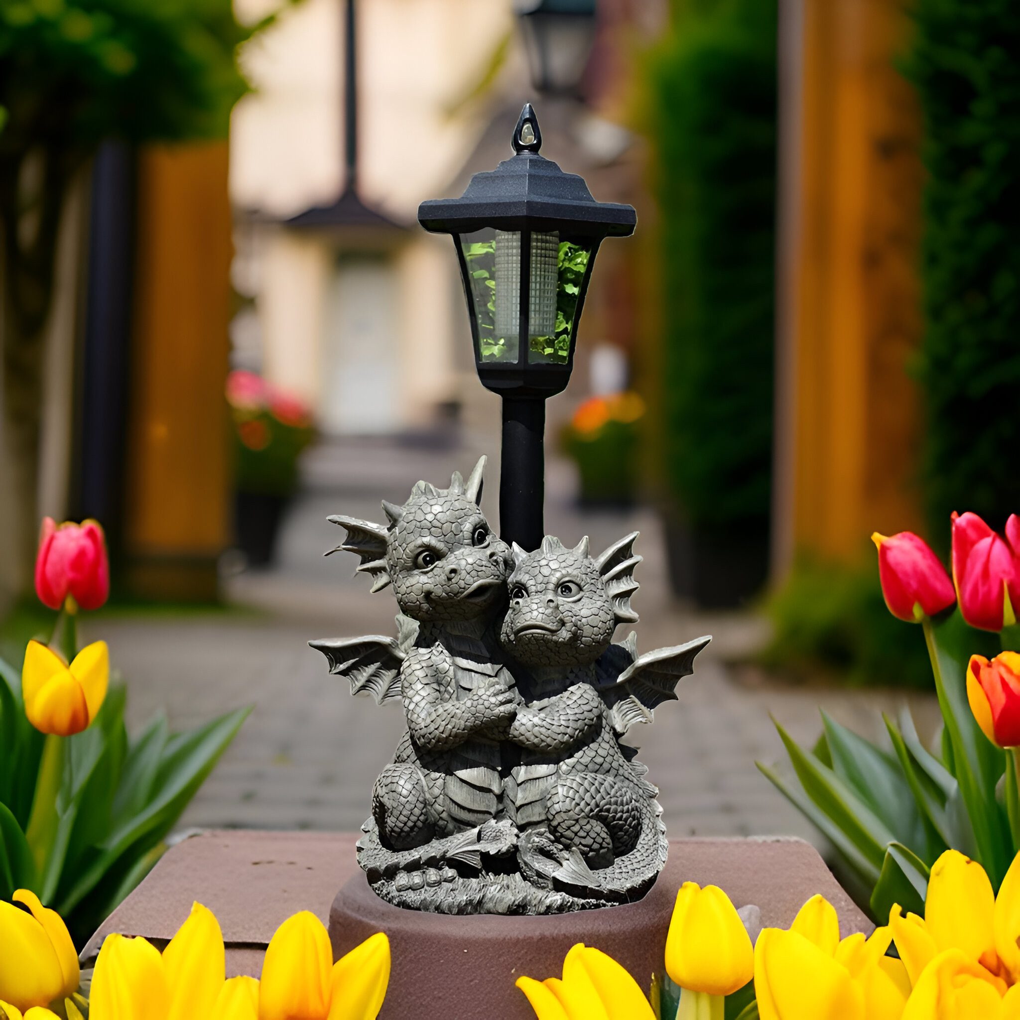 MystiCalls Gartenfigur Drachenpaar mit Solarlaterne - günstig online kaufen