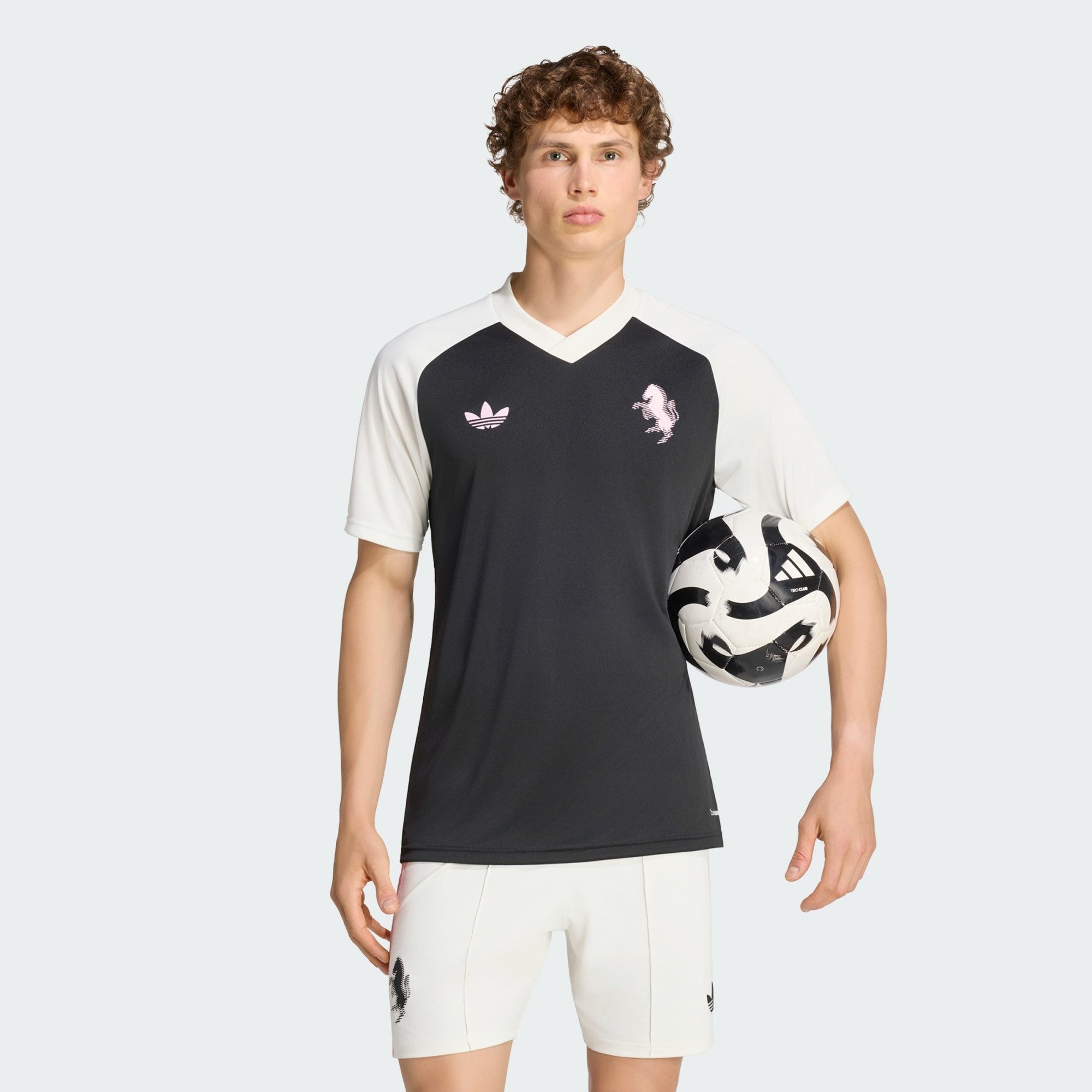 adidas Performance Fußballtrikot JUVENTUS TURIN 26/27 PRE-MATCH AUSWÄRTSTRIKOT (1-tlg)