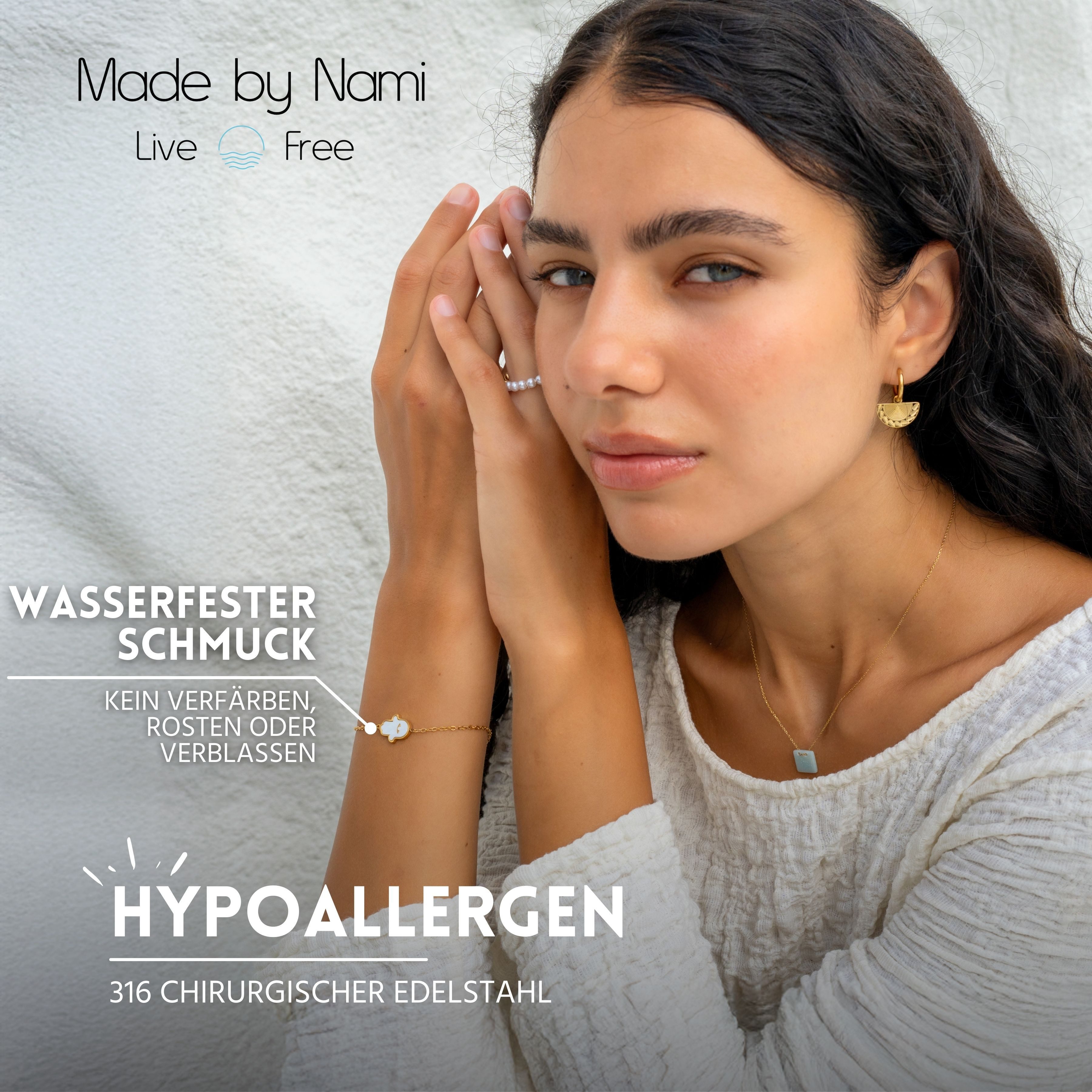 Made by Nami Edelstahlarmband Damen Gold mit Perlmutt Hamsa Hand Anhängern günstig online kaufen
