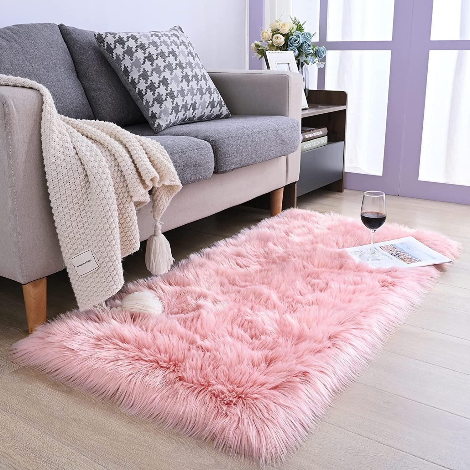LuxusKollektion Fellteppich Fellimitat Schaffell Rosa 75x120cm, rund, Höhe: 10 mm