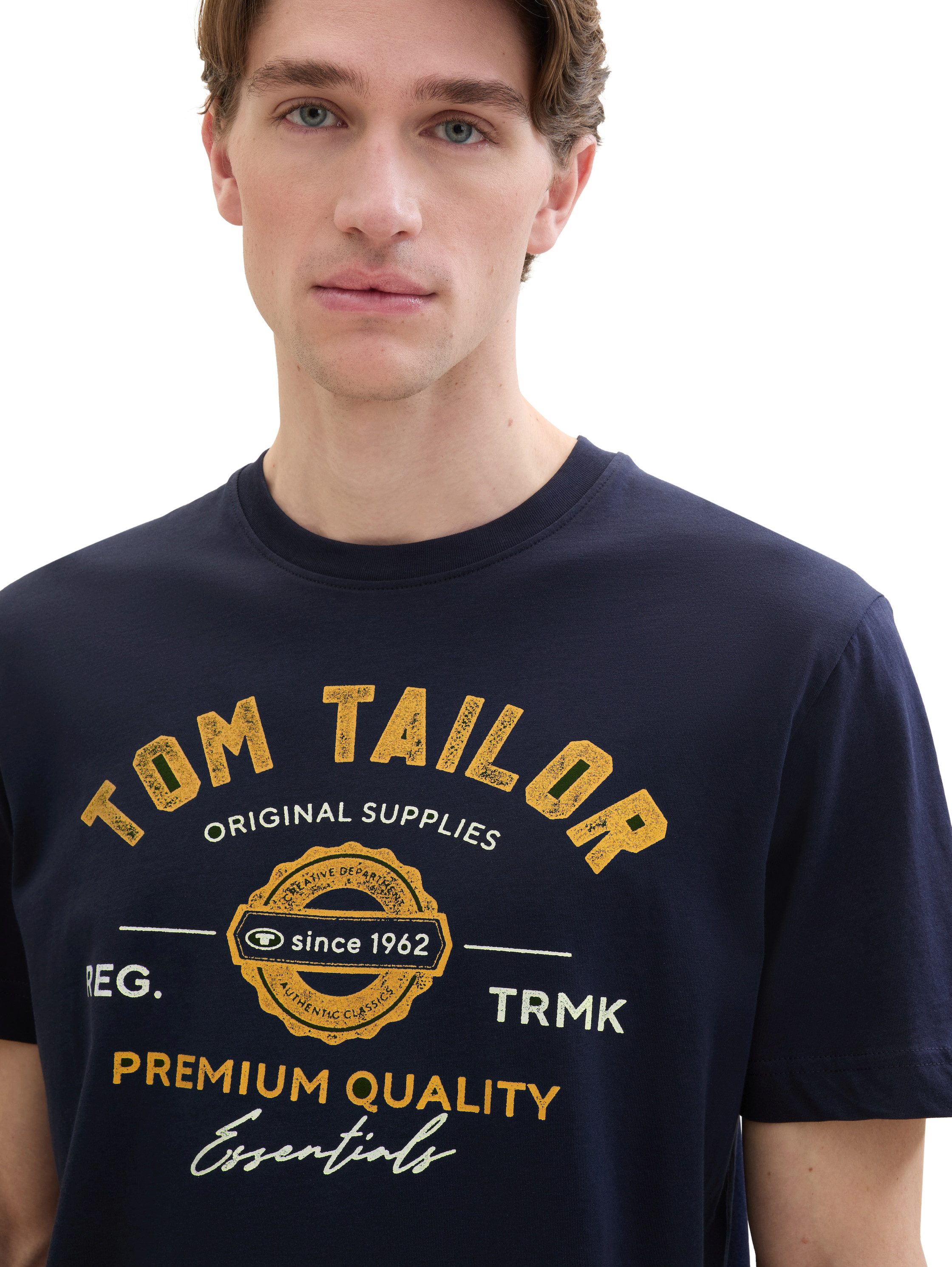 TOM TAILOR T-Shirt mit großem Logofrontprint