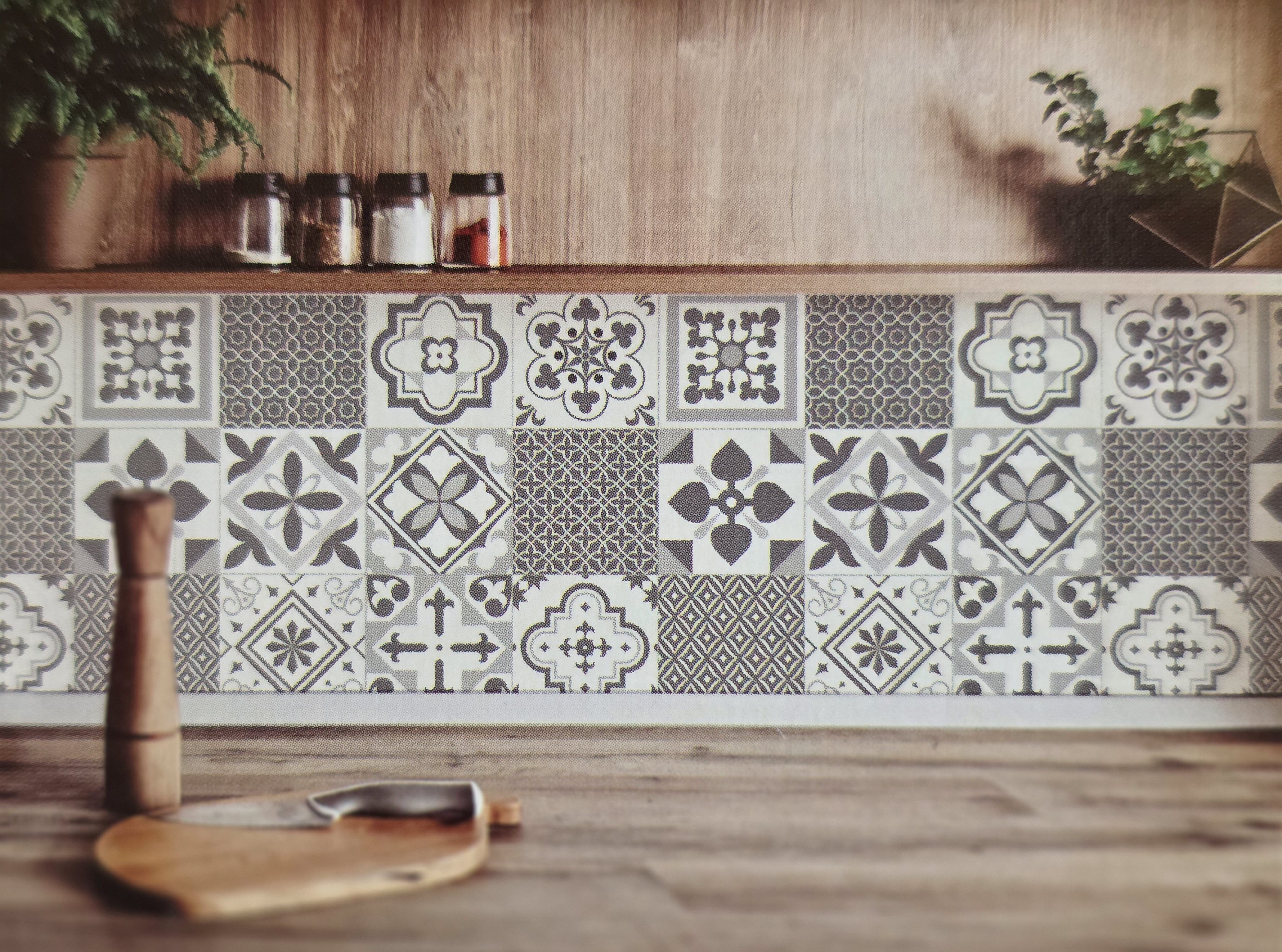 Spectrum Wandfliese Selbstklebende Fliesen 12 Stück 15 x 15 cm Verschiedene Varianten, schwarzweiss