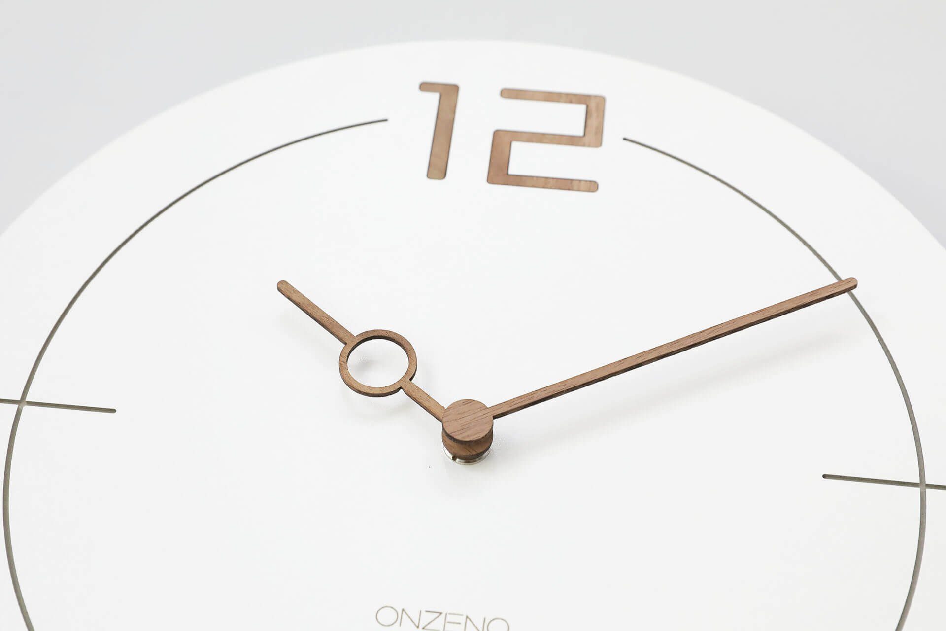 ONZENO Design-Uhr) Wanduhr WHITE. (handgefertigte THE 29x29x0.9 cm