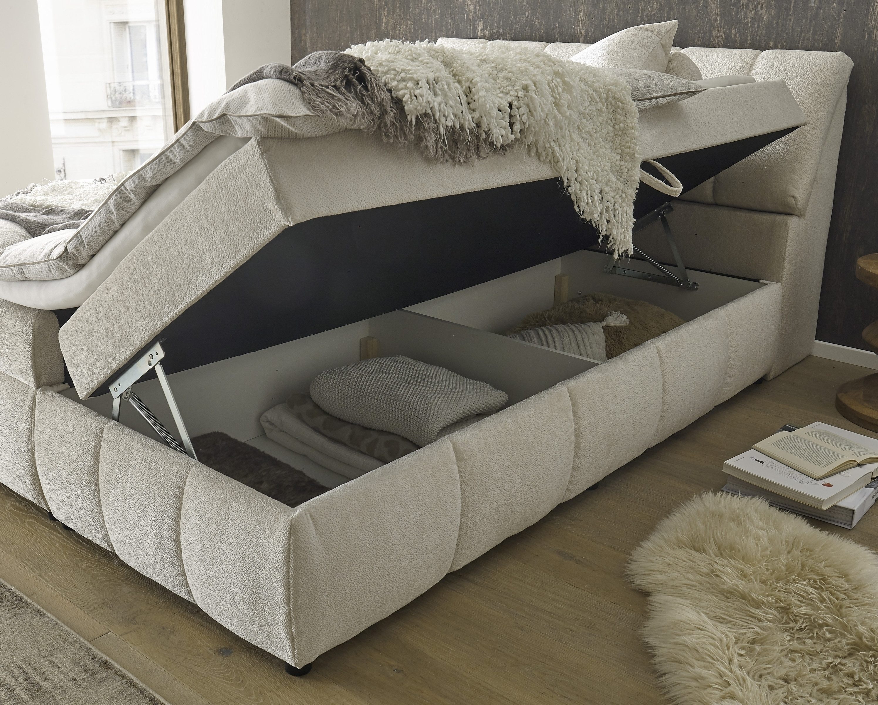 Black Red White Boxspringbett Stauraum, inkl. Topper, Ivory cream, 180x200cm - 183x105x240cm (BxHxT)
