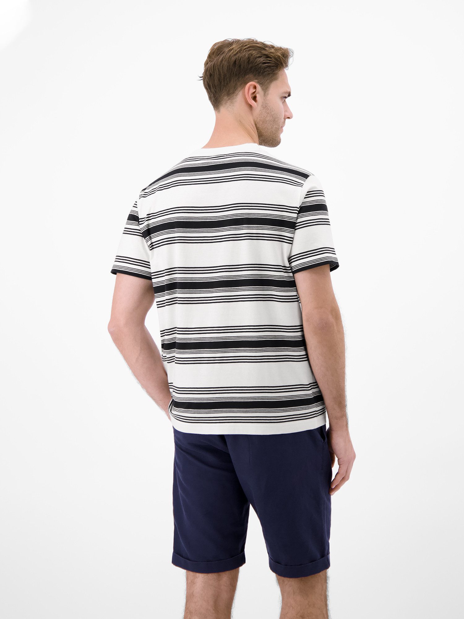 LERROS T-Shirt T-Shirt im Streifenlook mit O-Neck