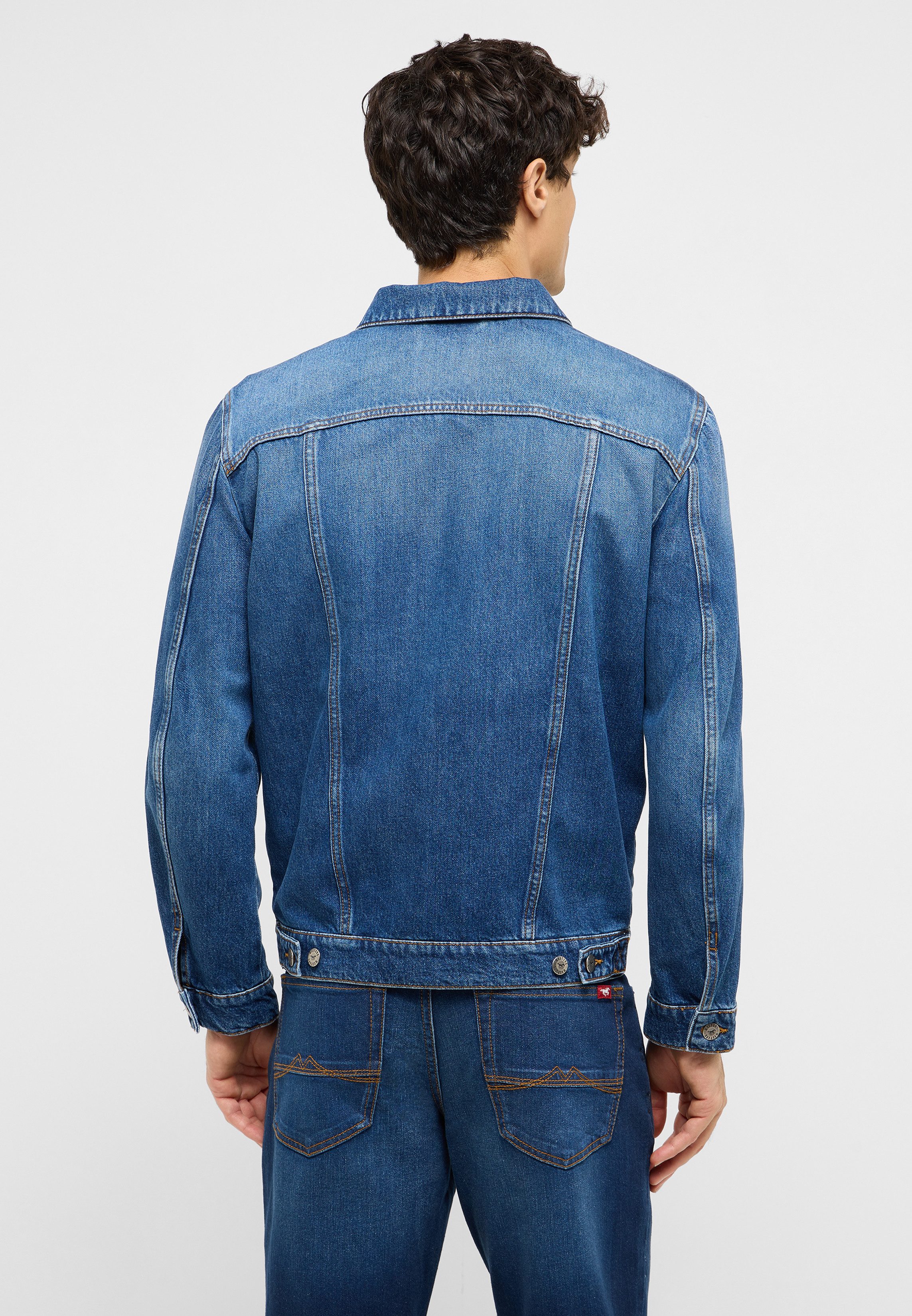 MUSTANG Jeansjacke MU-Dallas mit Teilungsnähten