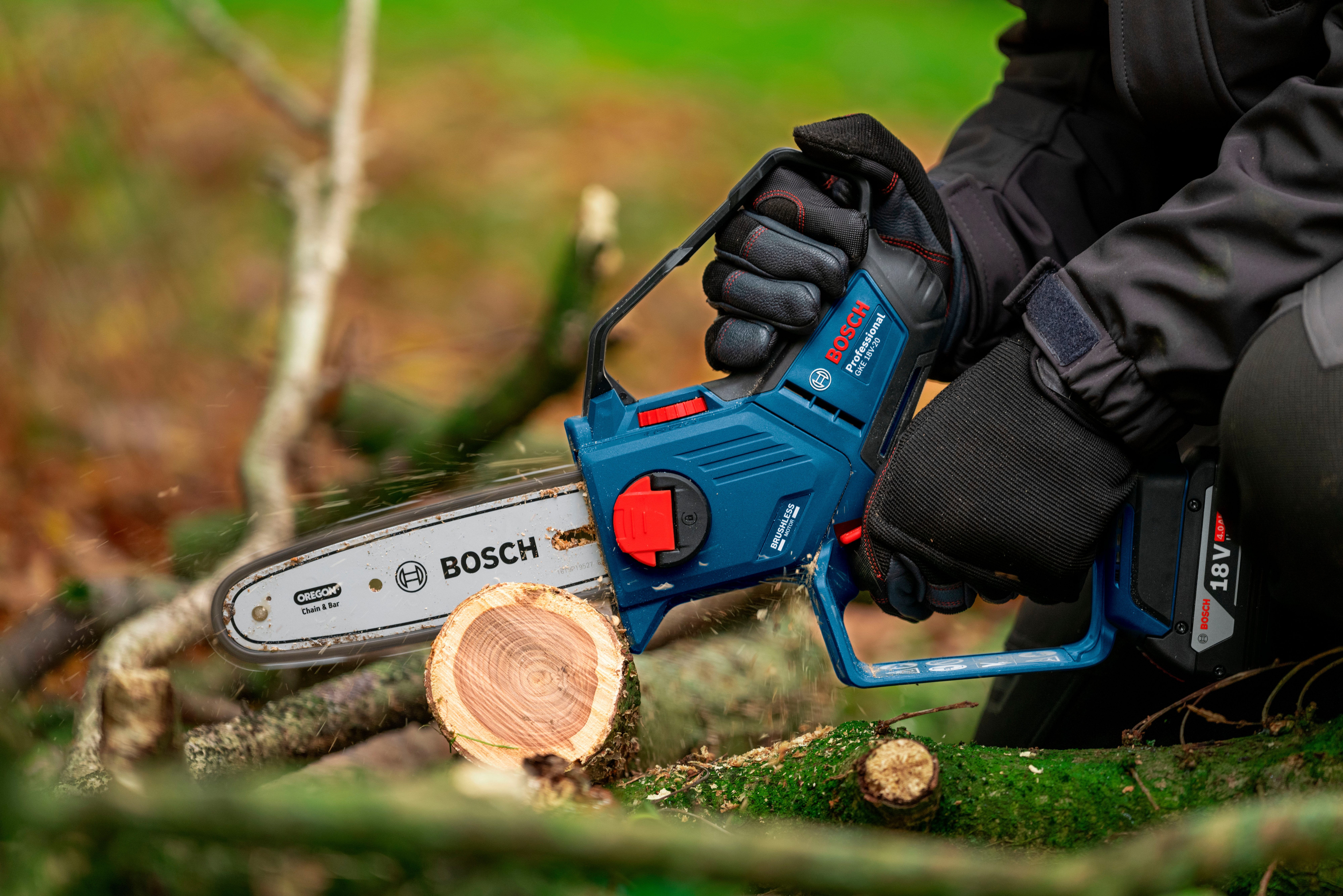 Bosch Professional Akku-Kettensäge Mini »GKE 18V-20«, BxLxH: 9,6x45,5x25,5 cm, ohne Akku, ohne Ladegerät – Bild 5 von 5