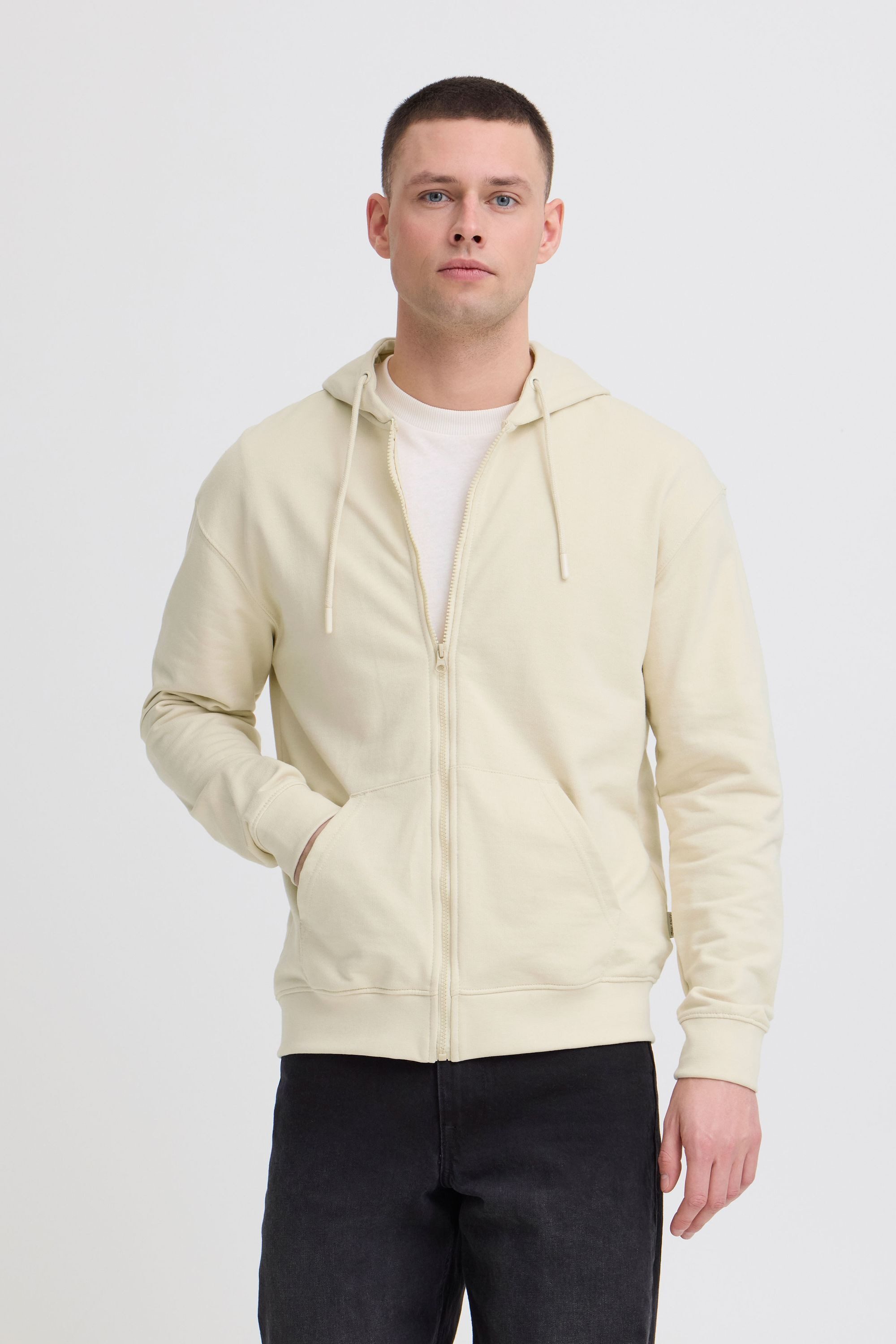 Blend Sweatjacke BHBrody Gemütliche Sweatjacke mit Kapuze