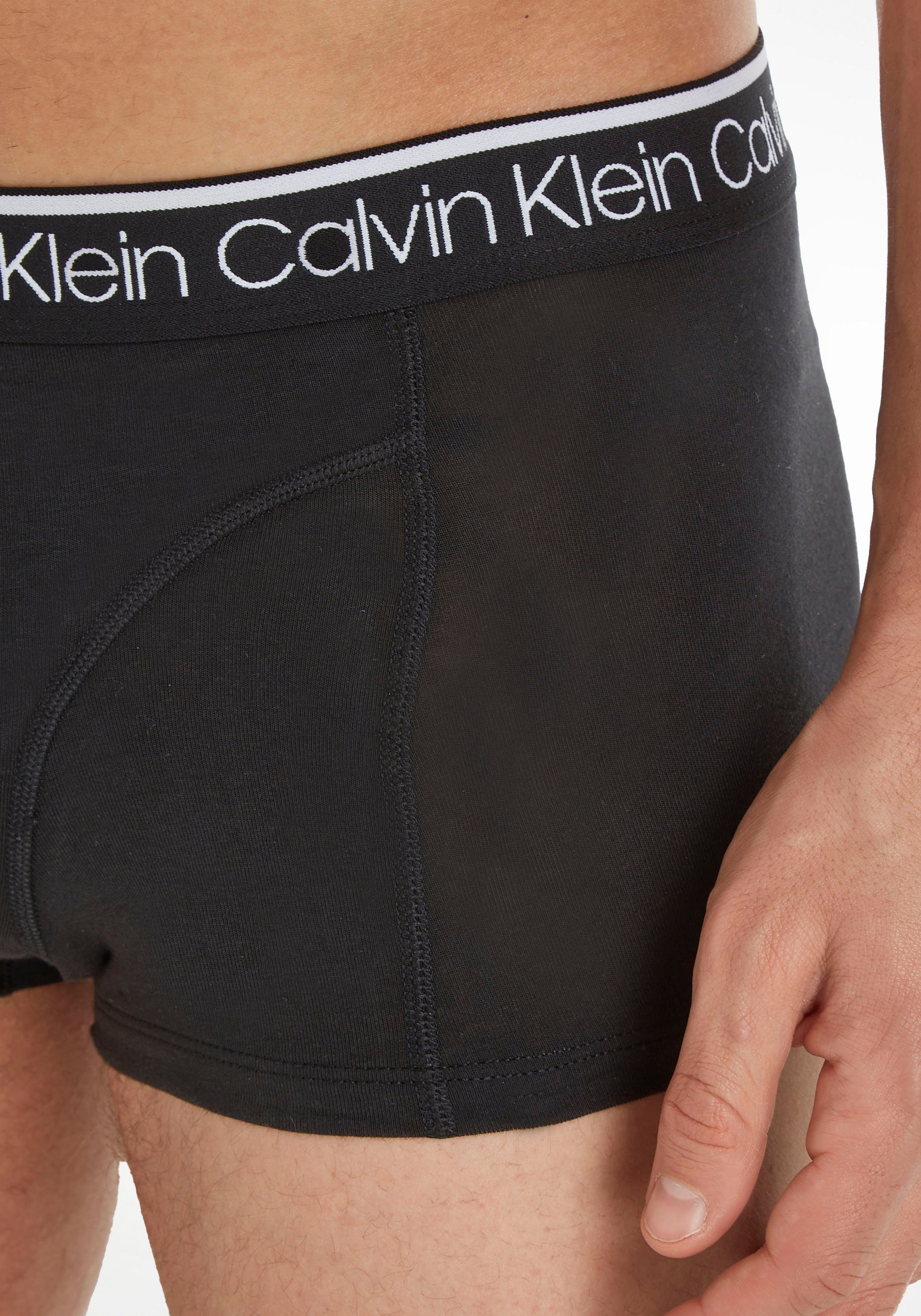 auf Calvin BRIEF 3PK Klein Bund Boxer (Packung, Underwear dem Markenlabel 3-St., 3er-Pack) mit BOXER