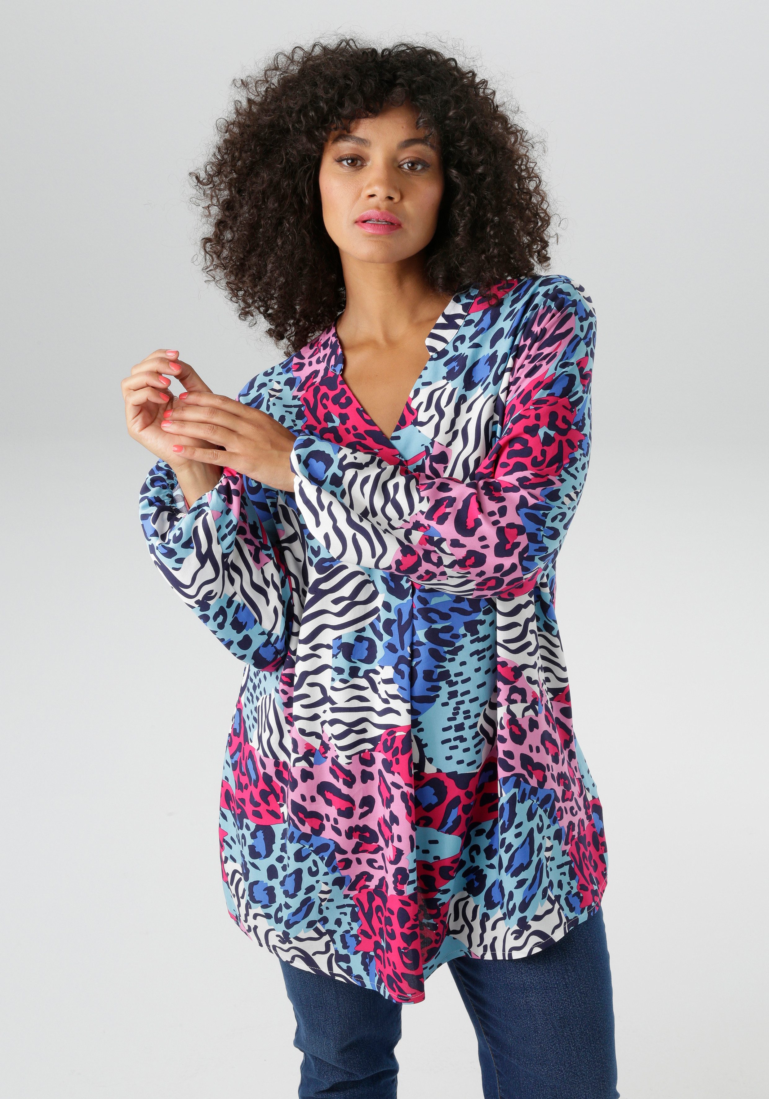 Aniston PLUS Schluppenbluse mit extravaganten farbenfrohes Animaldessin günstig online kaufen